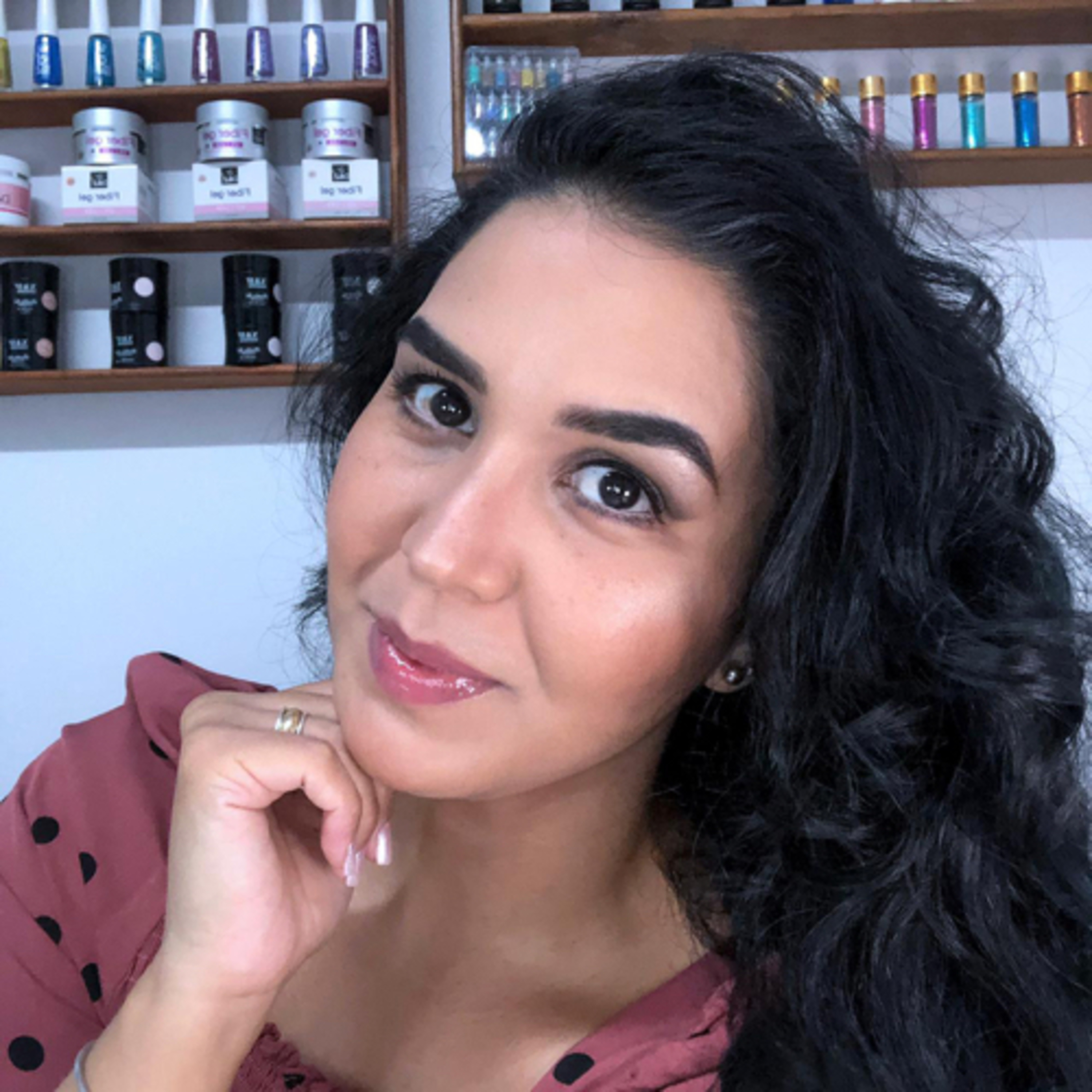 Yasminy - Escola de Unhas