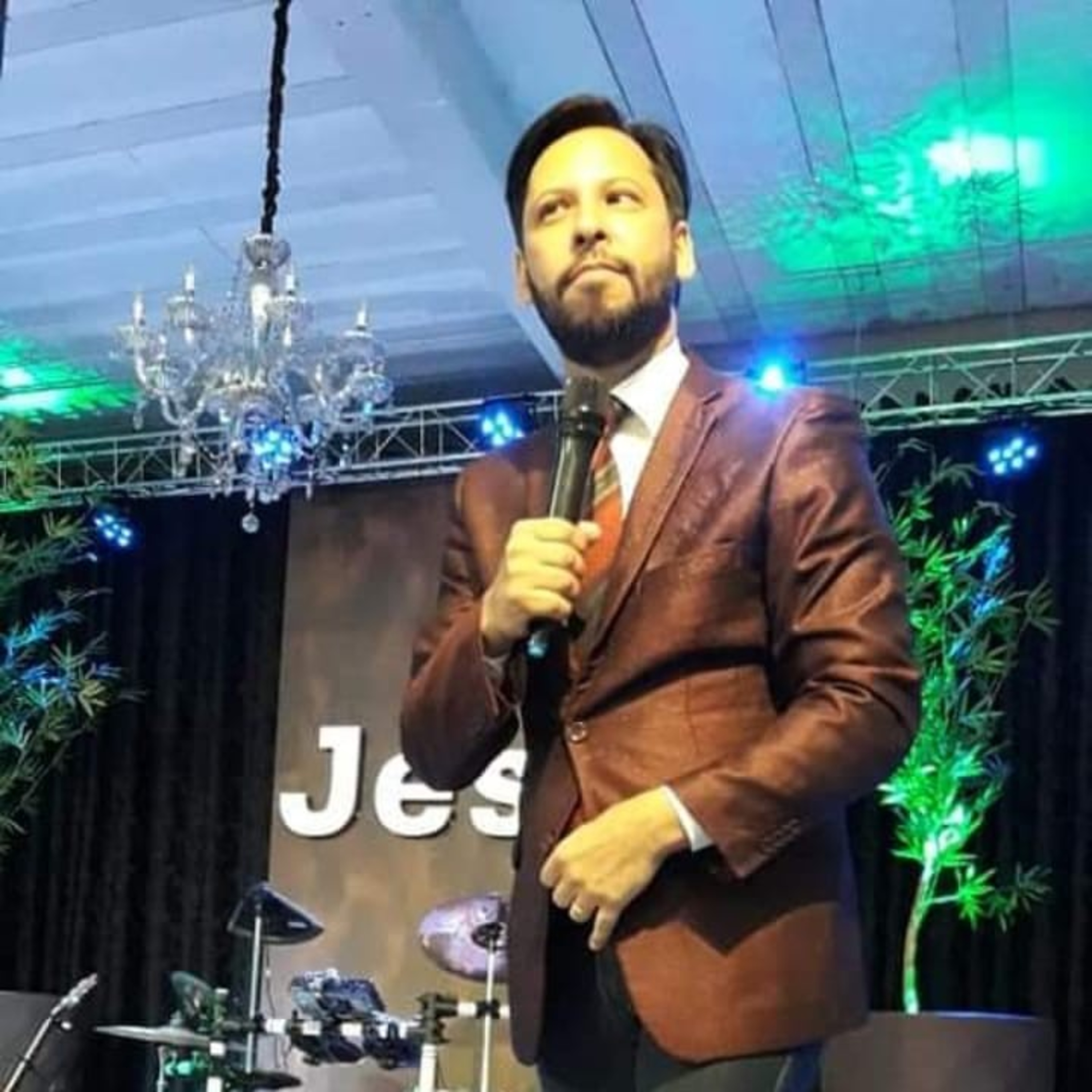 Café Com Bíblia Com o Pr Leonardo Santana