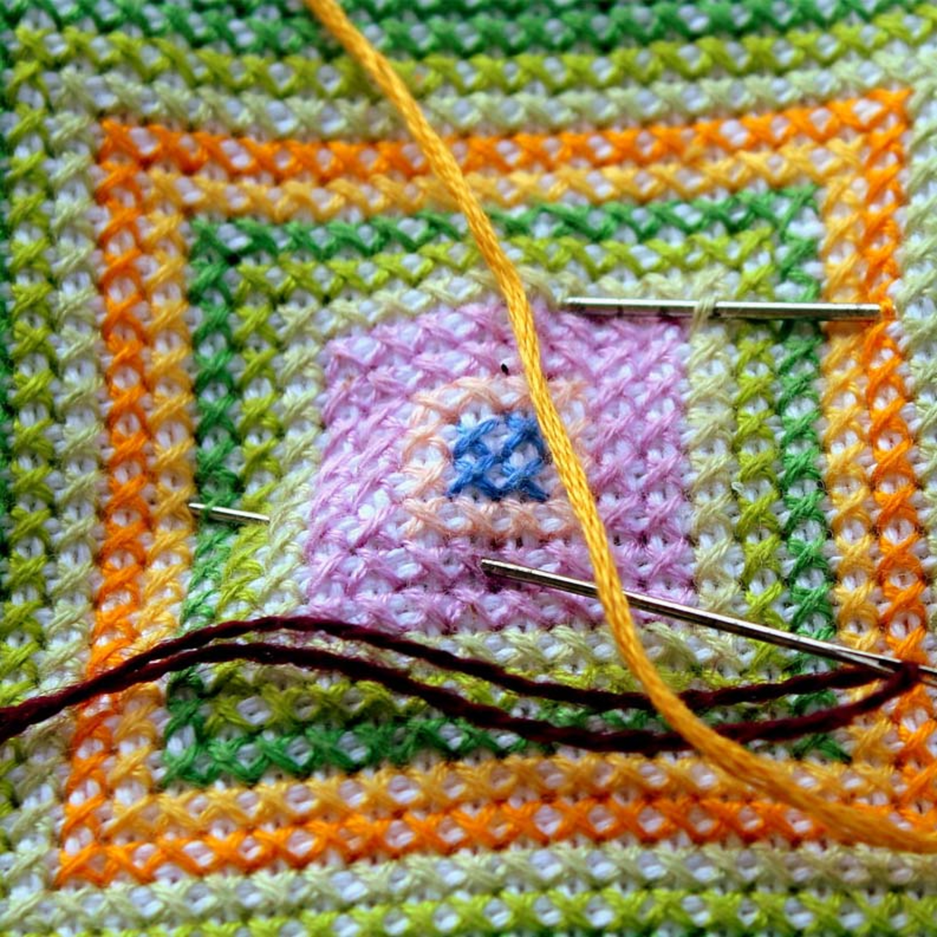 4 ways how to fix a thread in cross stitch. Embroidery podcast episode artwork
