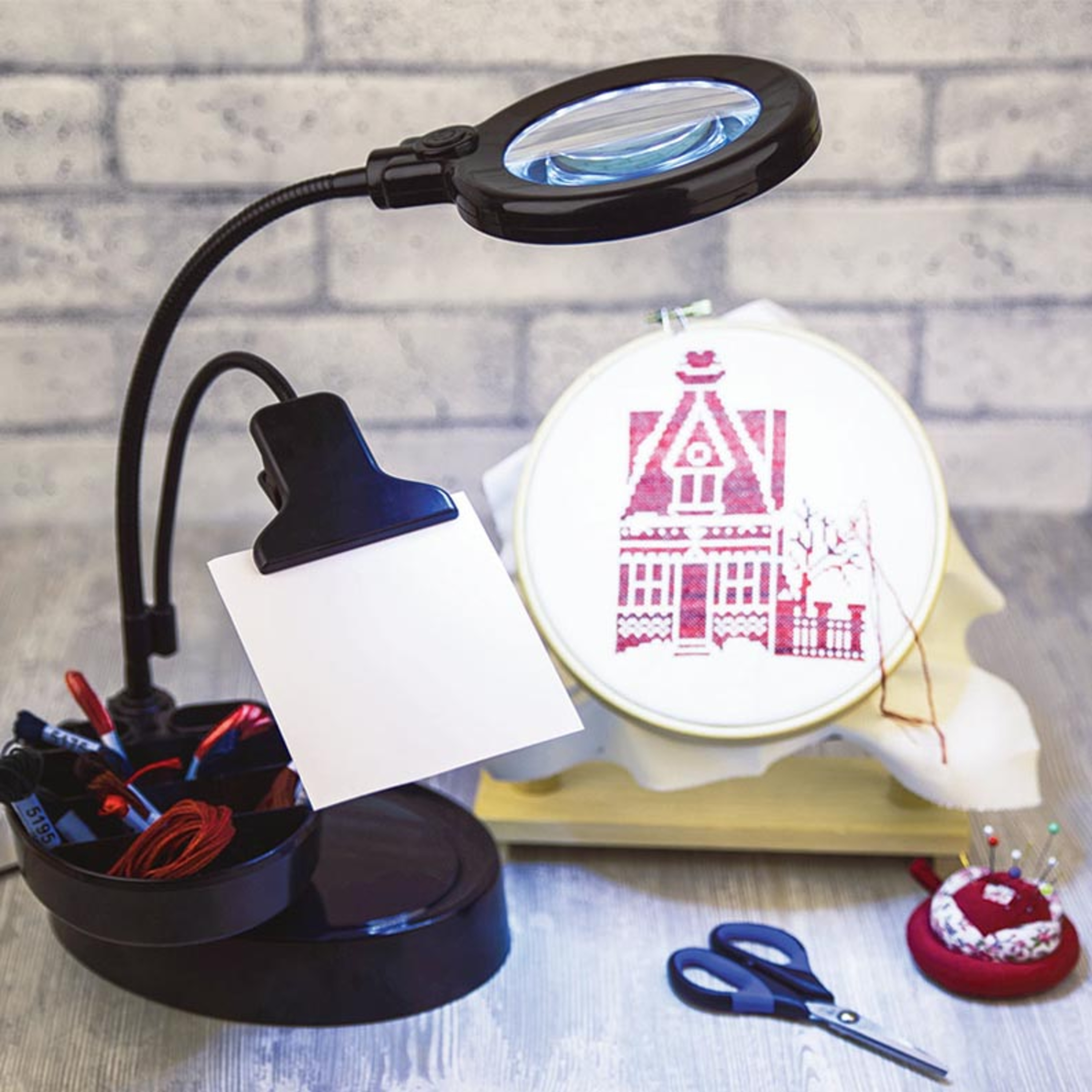 3 great types of embroidery loupes for you. Embroidery podcast episode artwork
