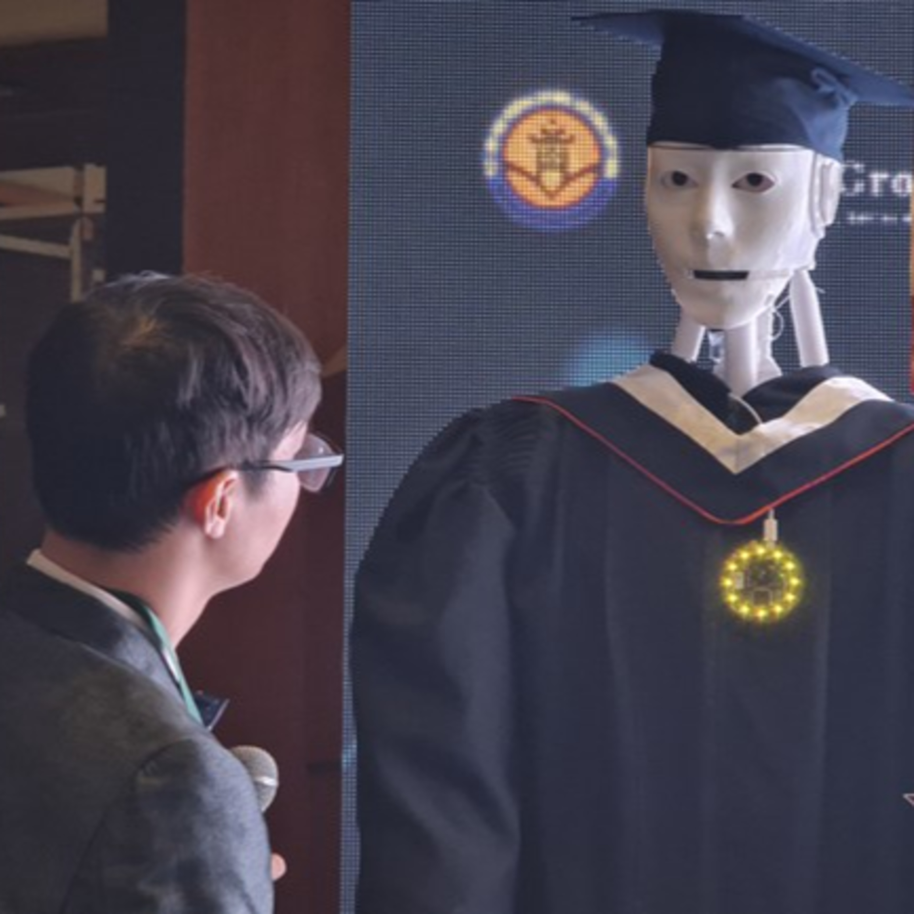 VOV - Kết nối công nghệ: Việt Nam trở thành điểm sáng trên thế giới về ứng dụng và phát triển trí tuệ nhân tạo episode artwork