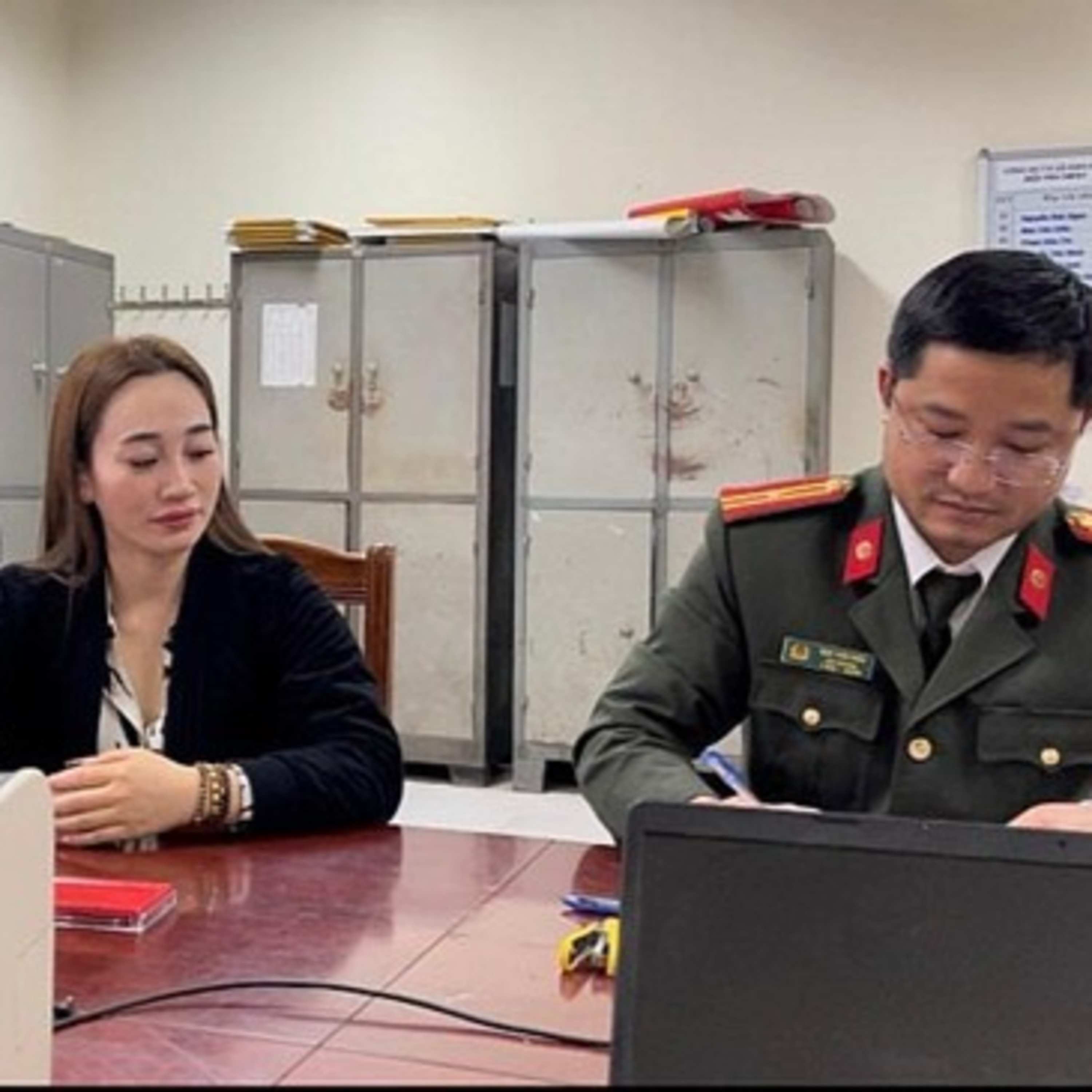 Kết nối công nghệ - Mạng xã hội ngày càng nhiều nội dung rác - Cần làm gì để bảo đảm an toàn cho người sử dụng? episode artwork