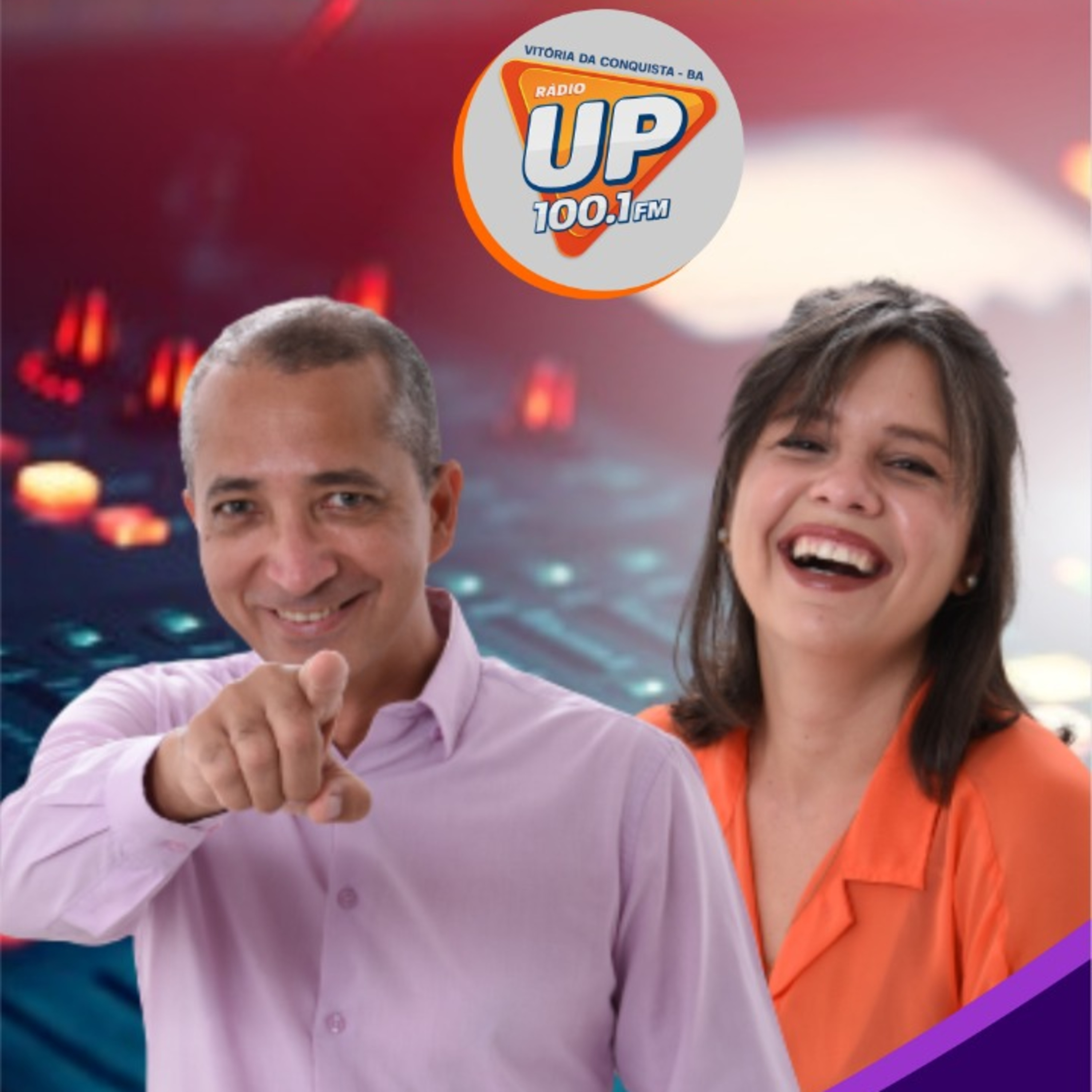 Divã da UP 100.1