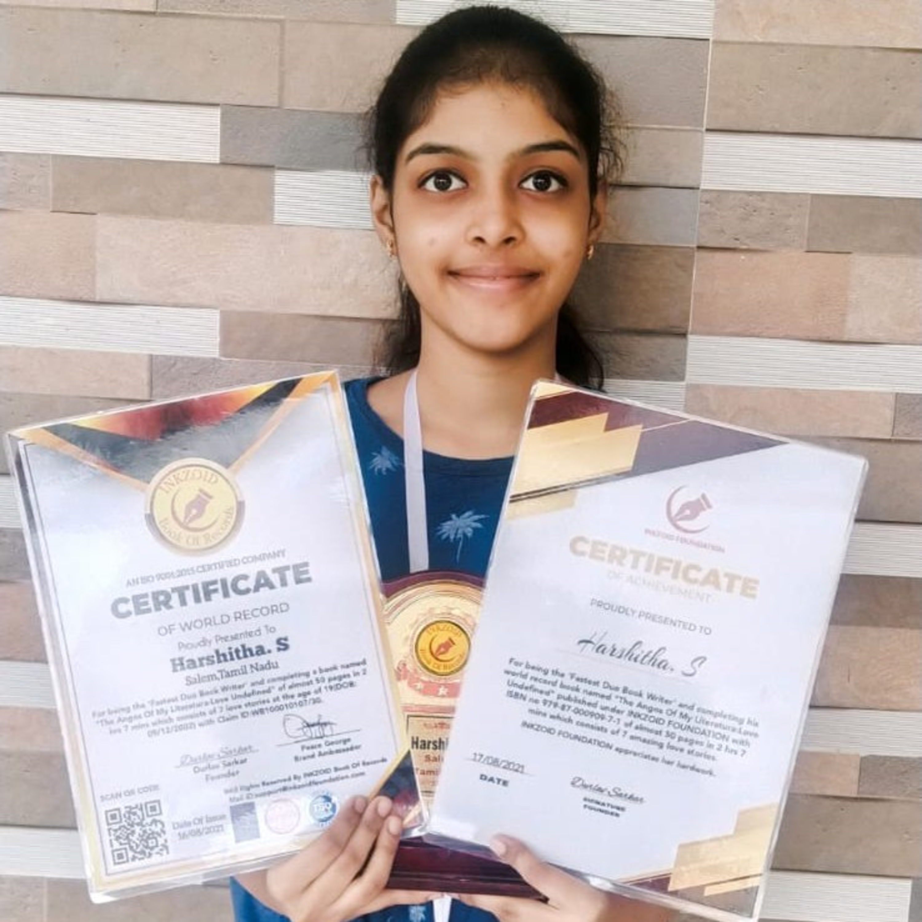 HARSHITHA FROM SALEM, TAMILNADU MADE A WORLD RECORD BY COMPILING A DUO BOOK. episode artwork