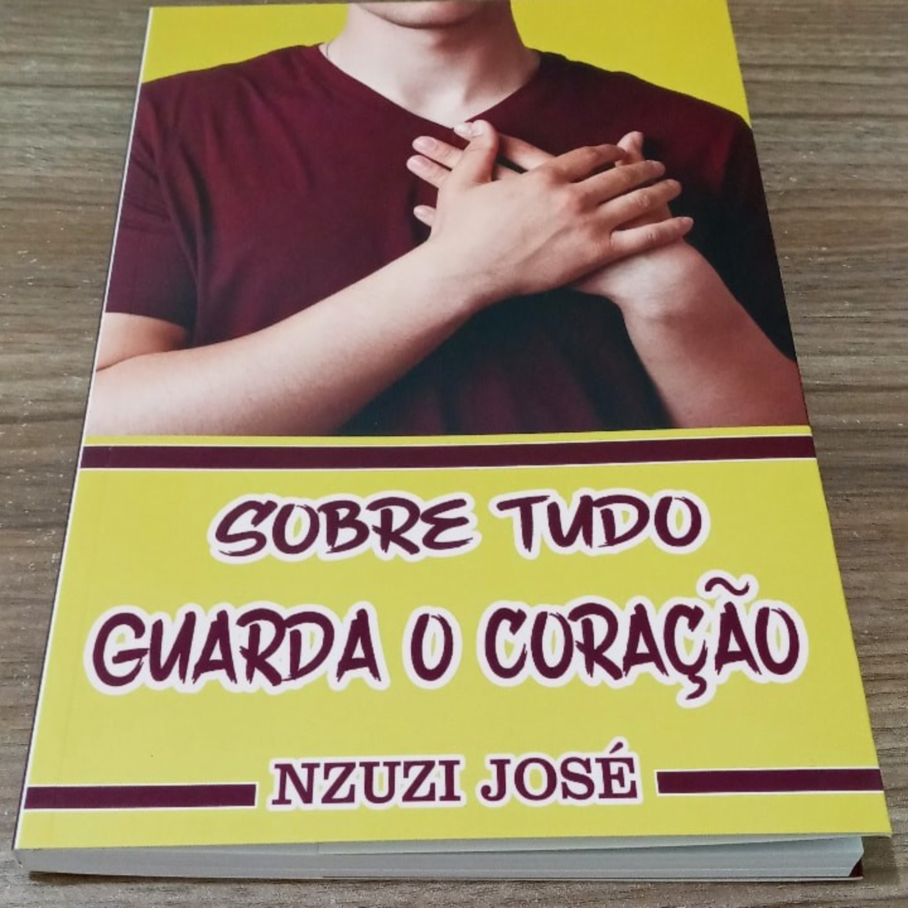 Joli Nzuzi