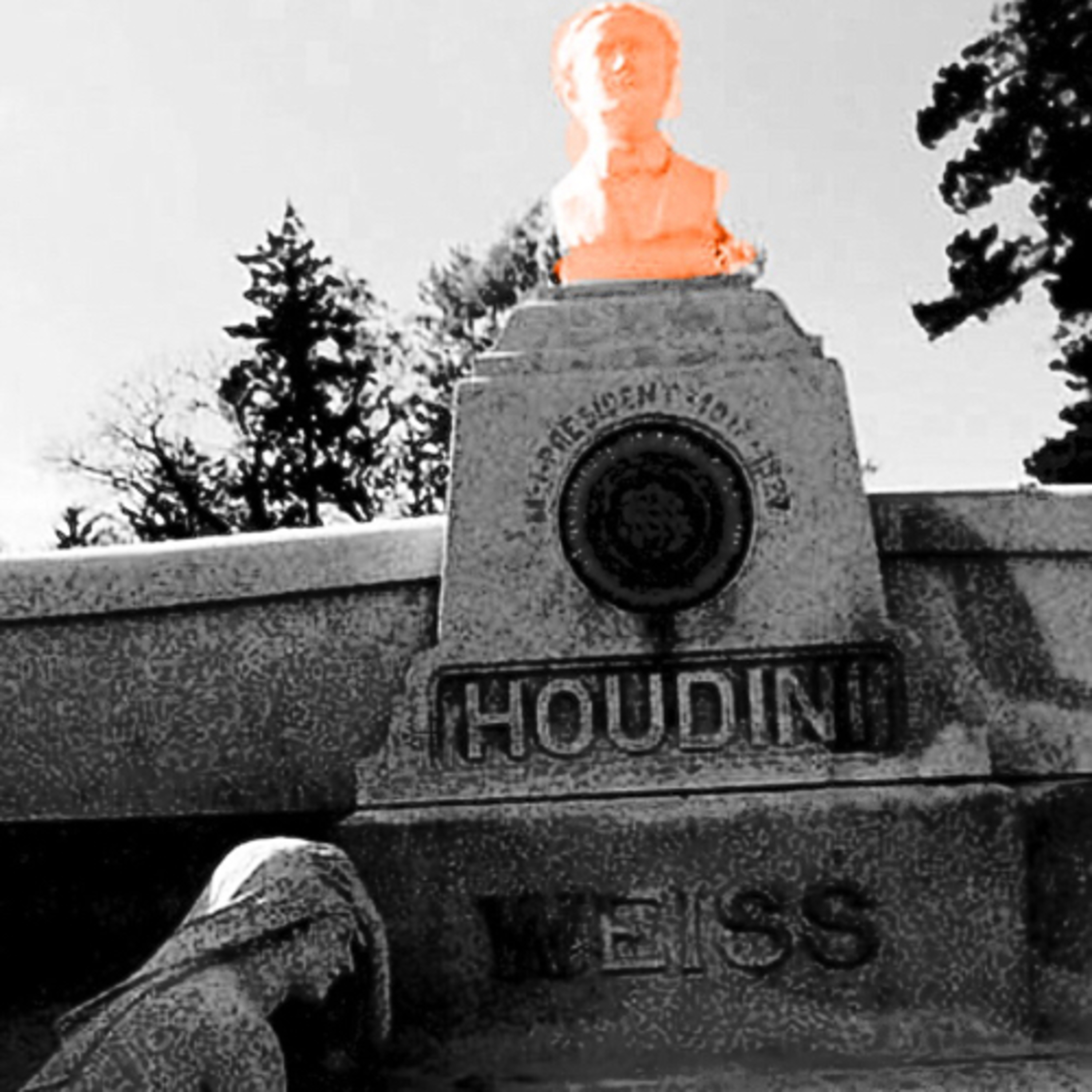 PODCAST #14: Clouds in my coffee...Visit to Houdini’s grave. episode artwork