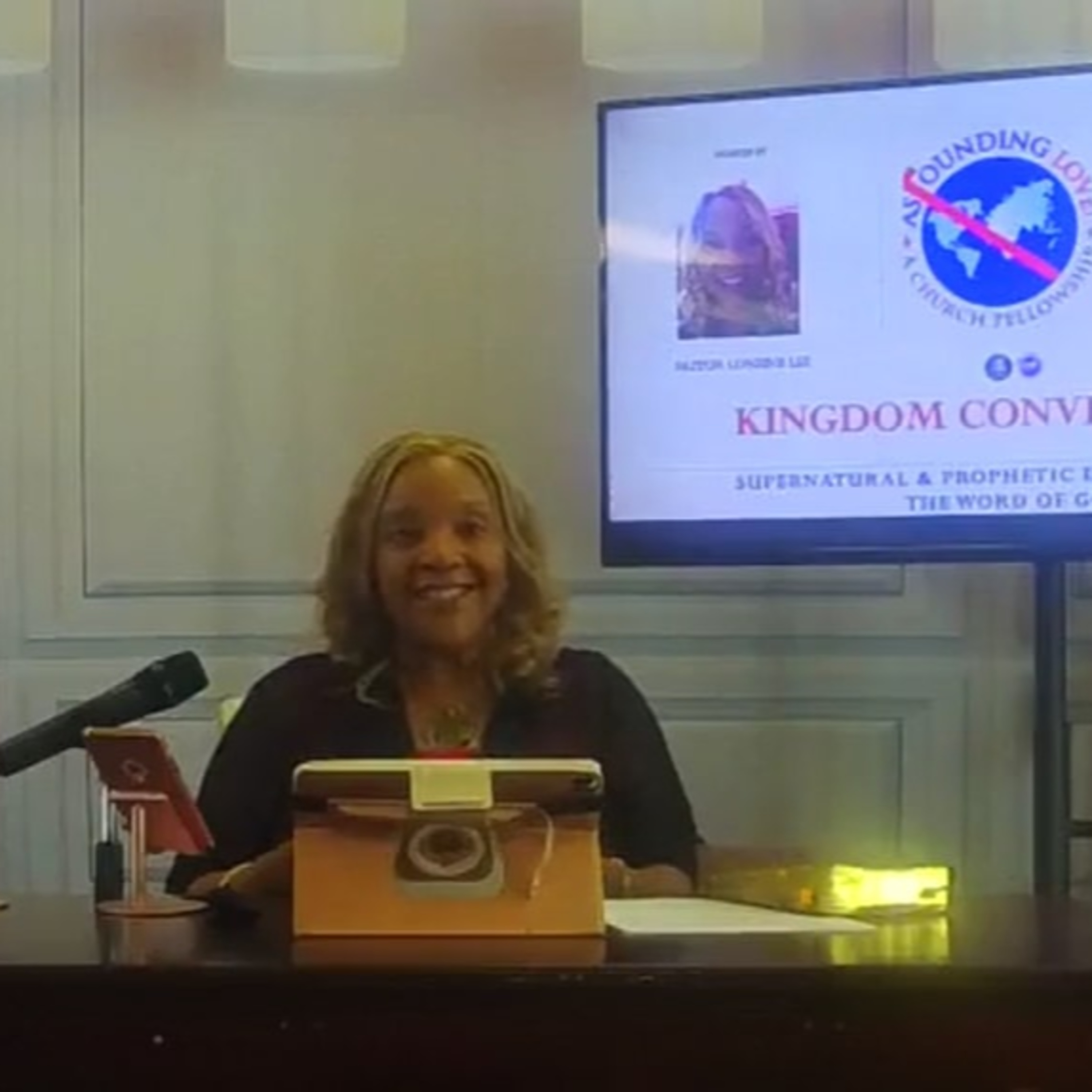 "The fight is in you" - KINGDOM CONVERSATIONS SUPERNATURAL & PROPHETIC ENCOUNTERS WITH THE WORD OF GOD - Hosted by Pastor Lonzine Lee episode artwork