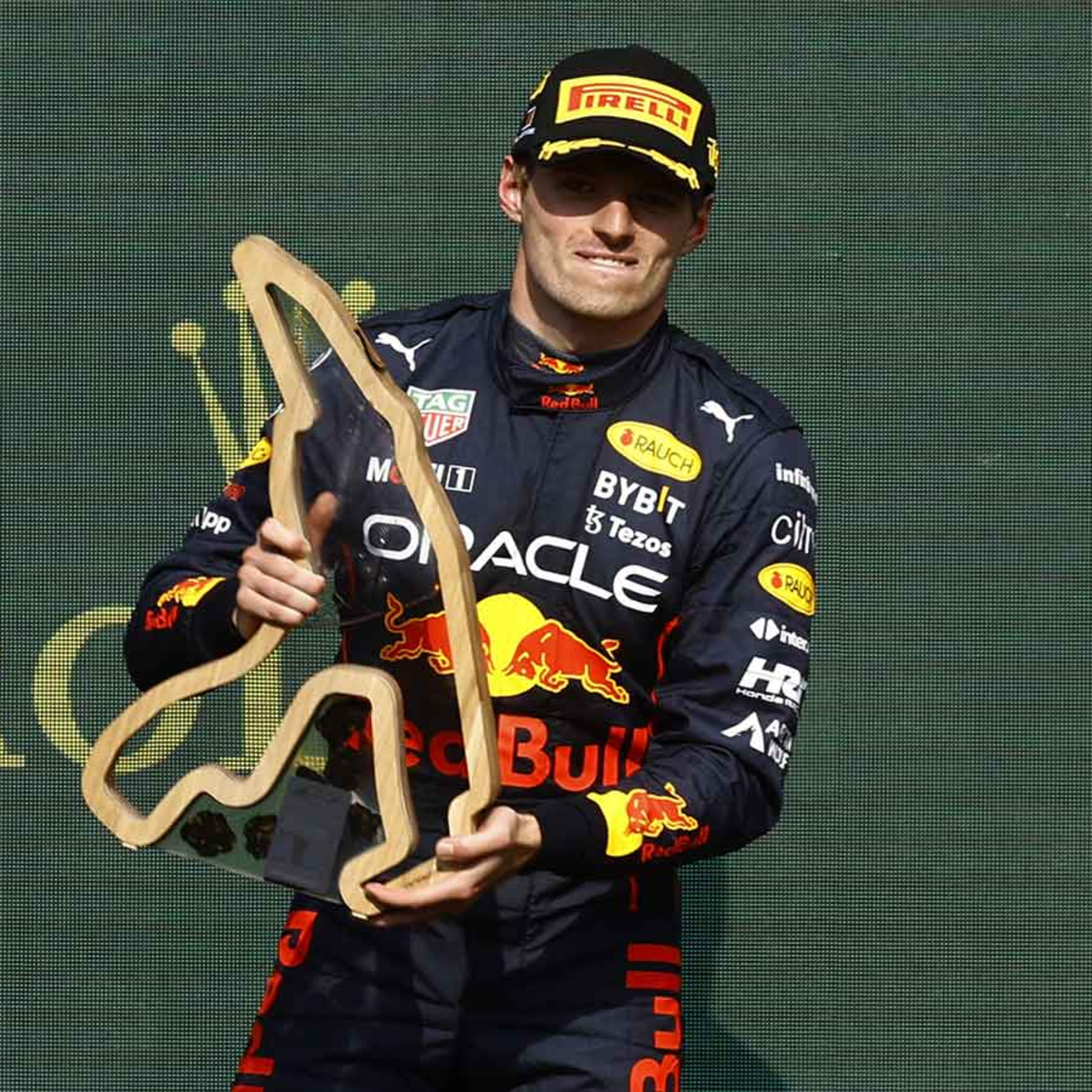 107. Suma y sigue Max - Resumen GP Bélgica 2022 episode artwork