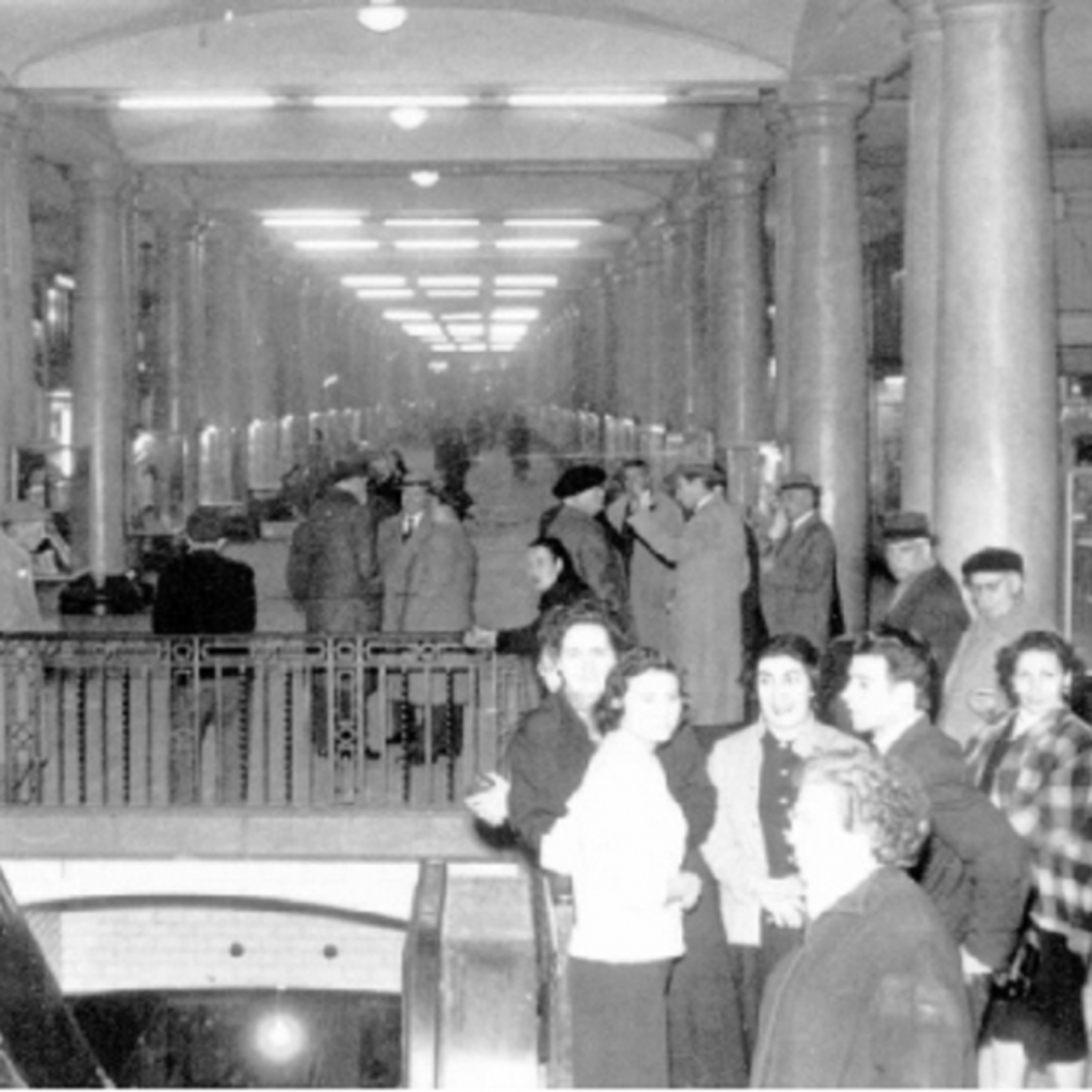 LA HUELLA DEL MISTERIO