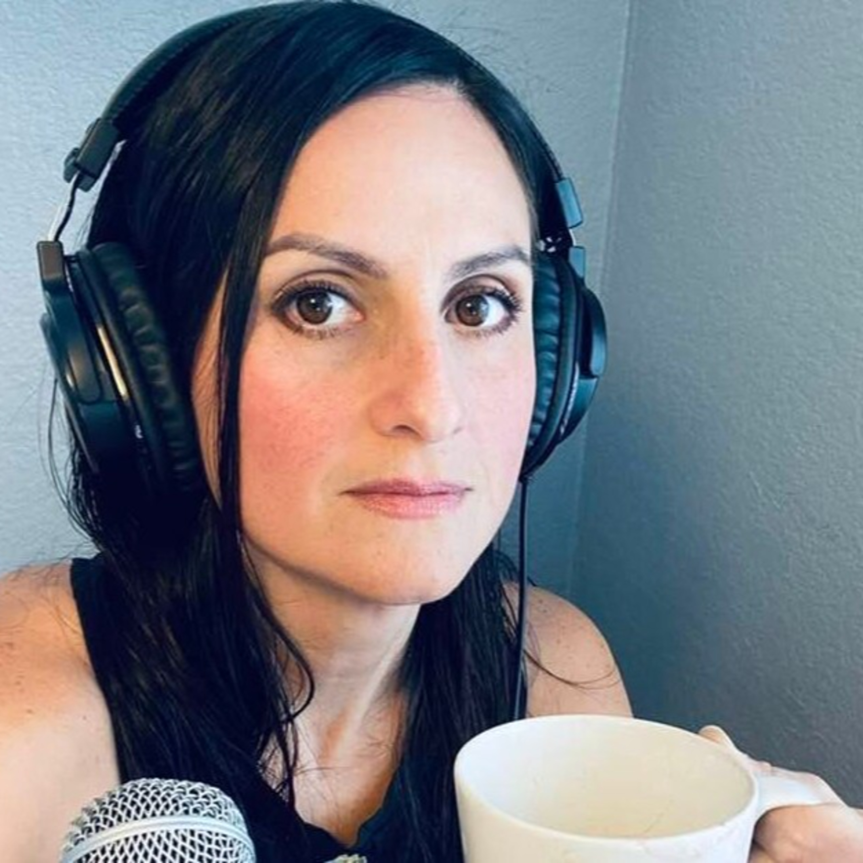 Miriam Gudiño - Podcaster - Mother - Community leader and Servant of God. episode artwork