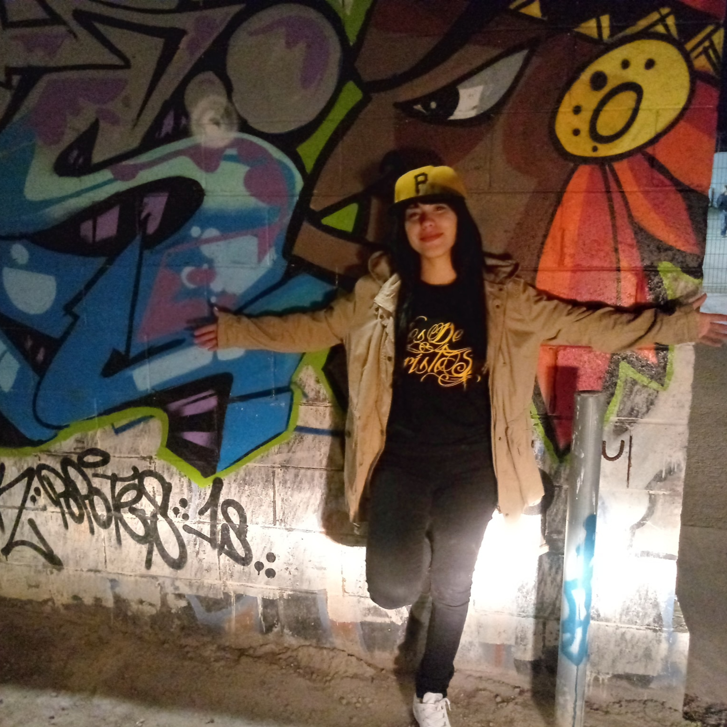 VIDEO - MONA WEAR - ELIZABETH HOLGUIN  -  CHRISTIAN RAPPER episode artwork