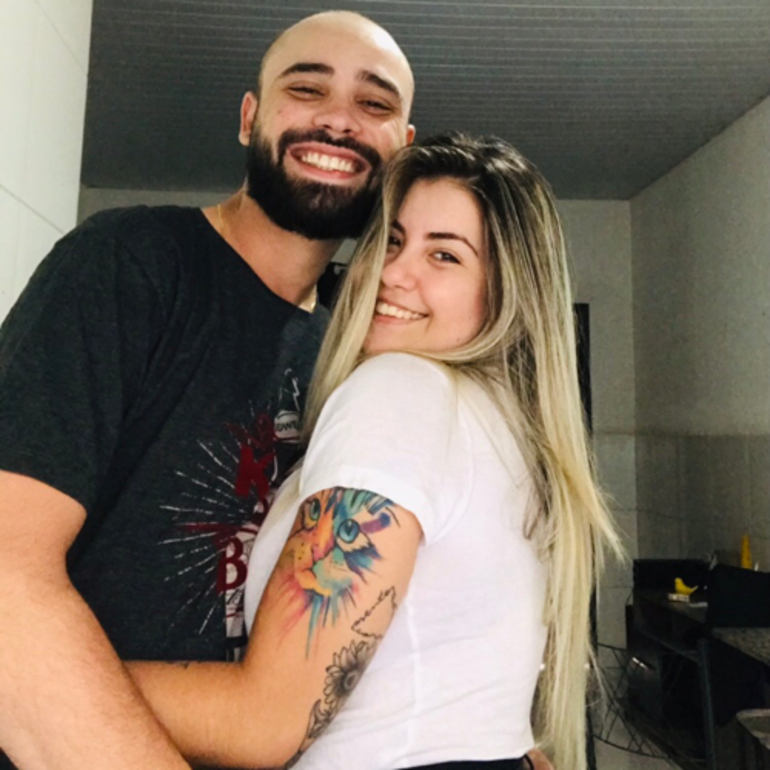 BBB, cancelamento e dinheiro, esse é o tema de hoje no Pod fica em casa episode artwork