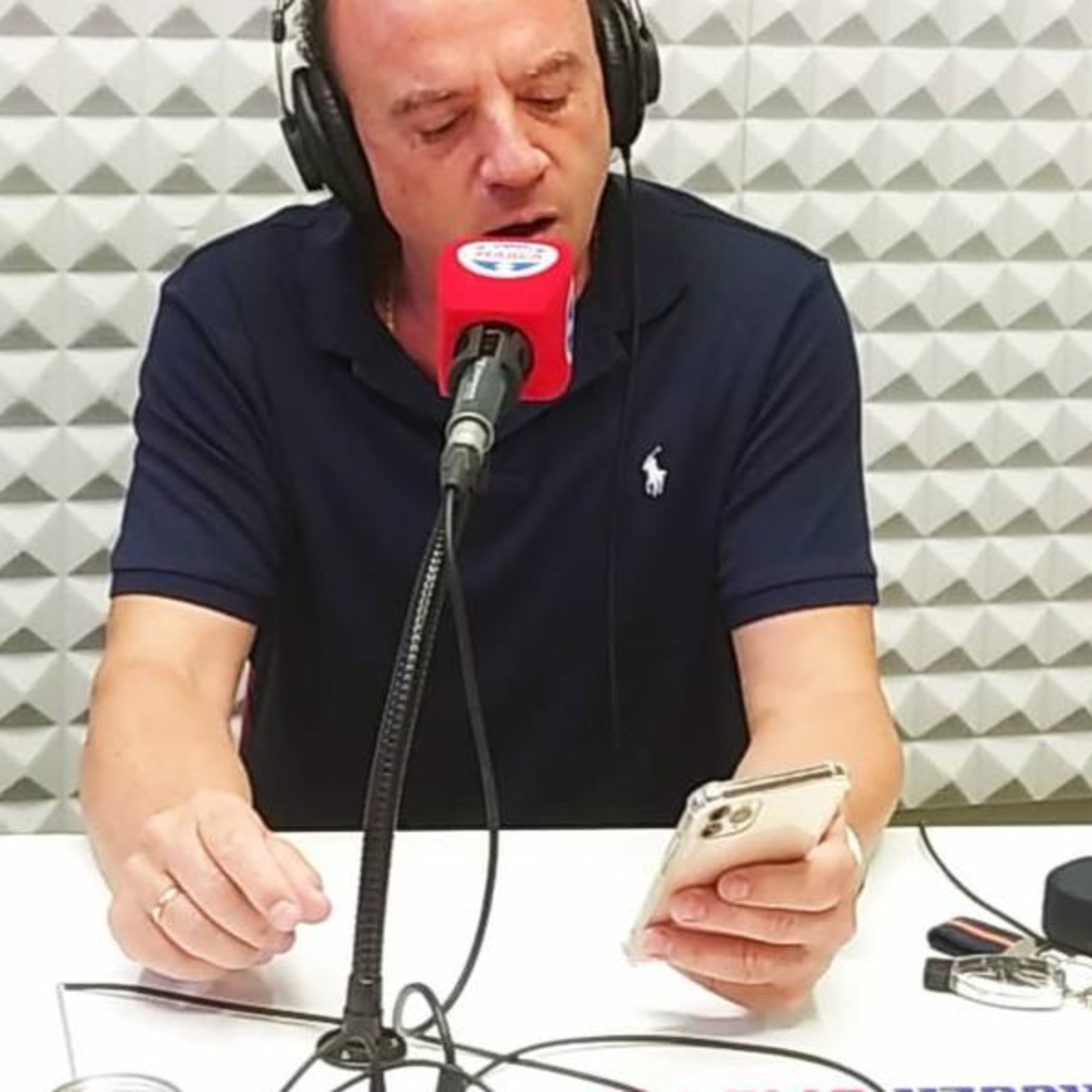 On Air Ediciones ( oAe )