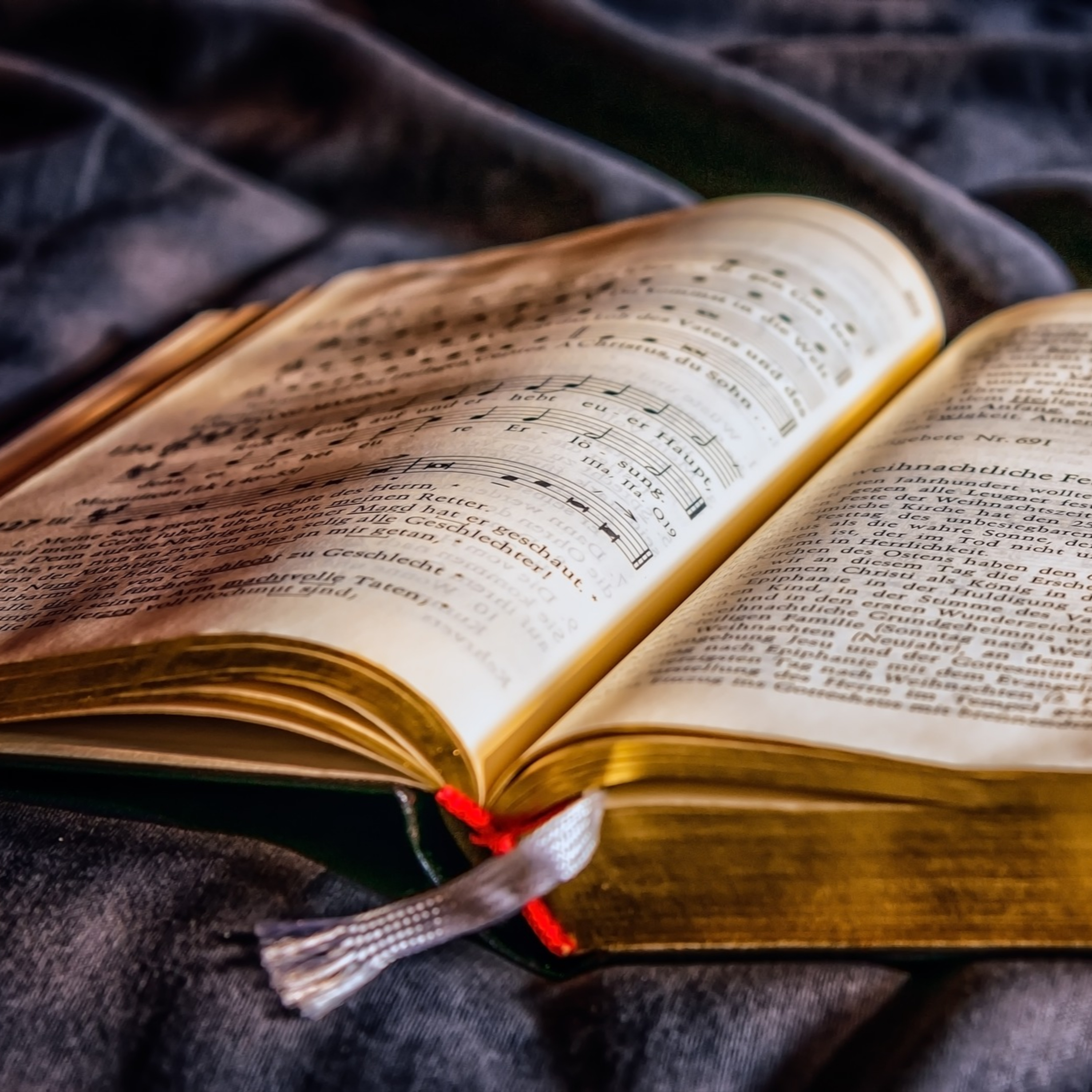 Matthew 1-2 King James Bible Reading  episode artwork