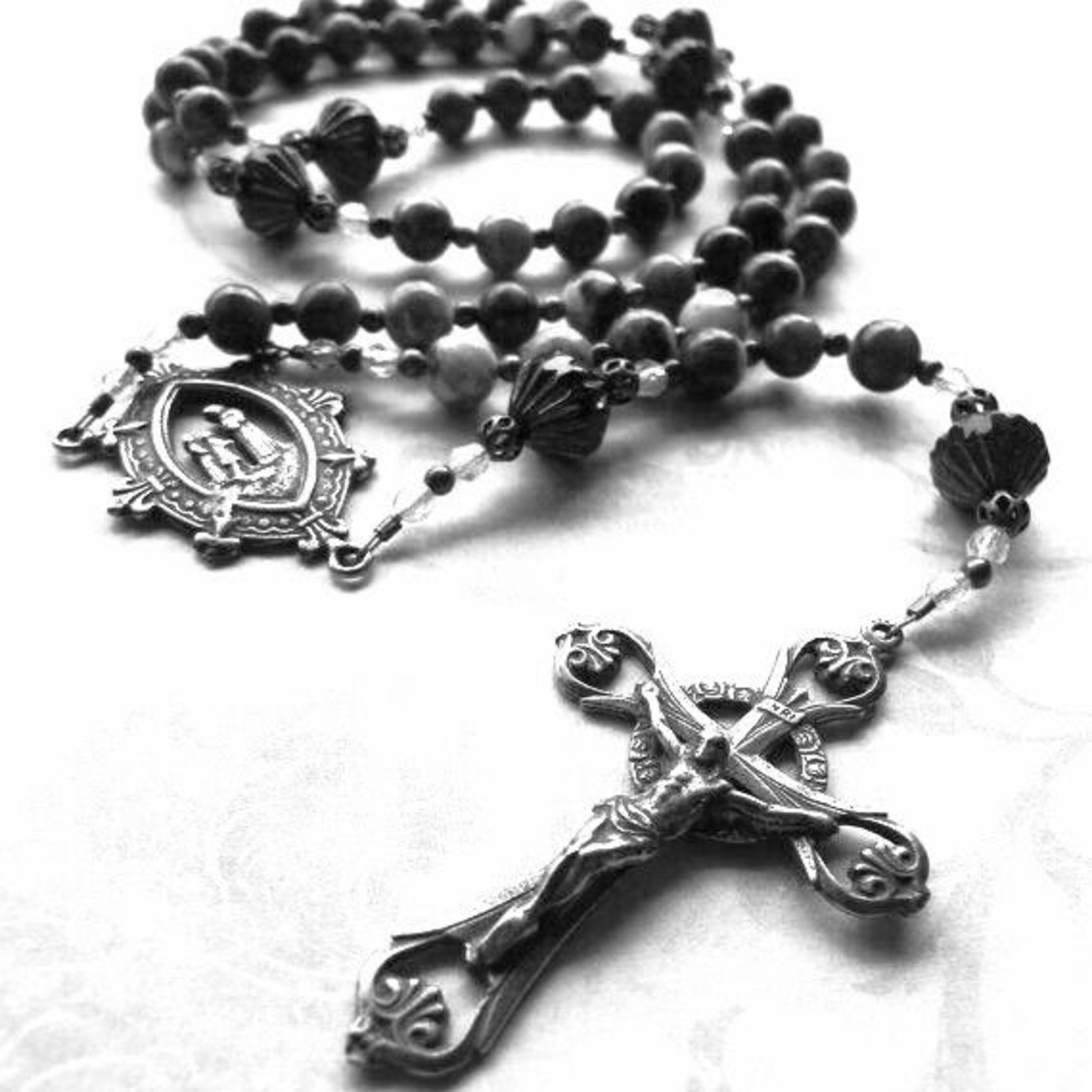 Praying the rosary as children of God (3 May)