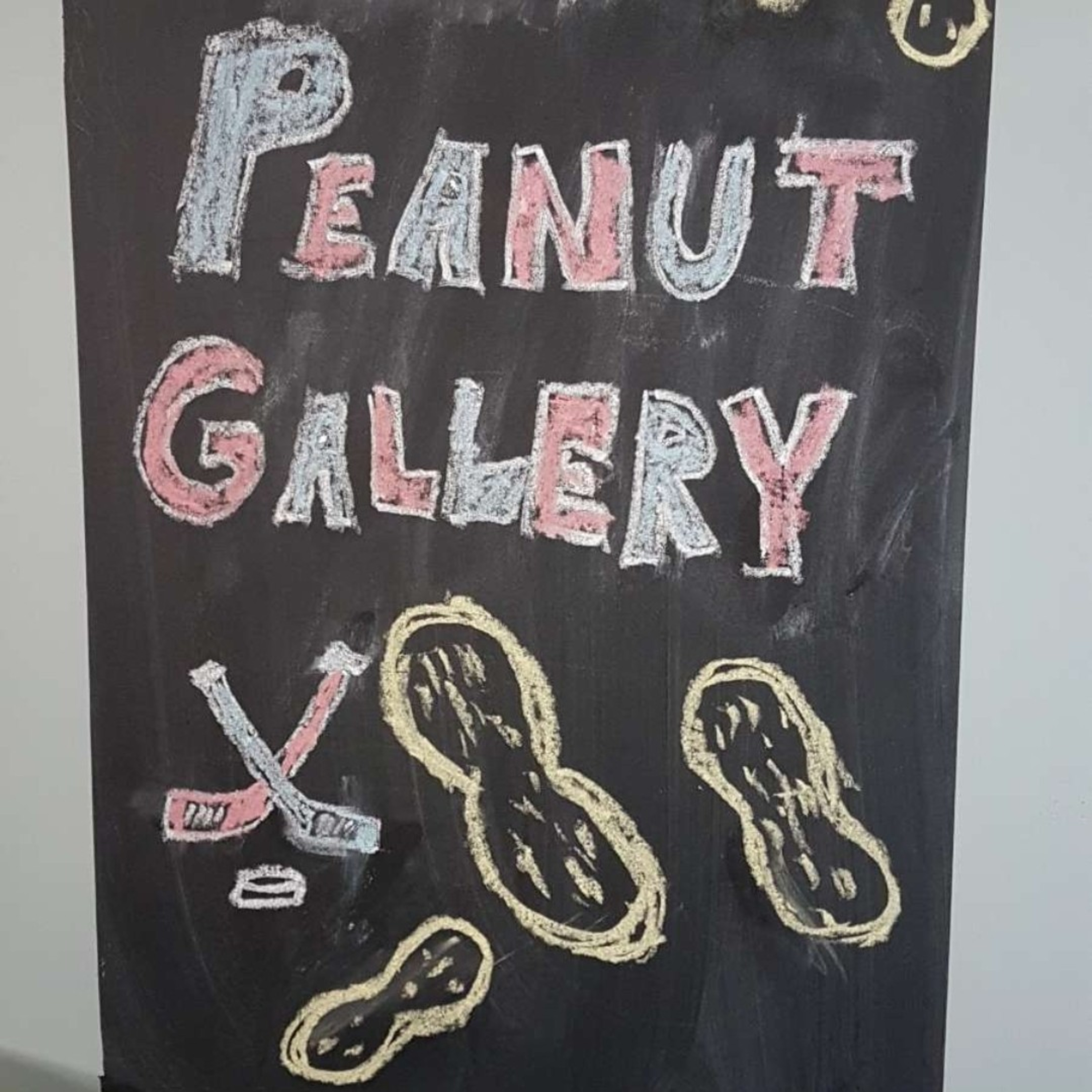 Episode 3 - Monday Edition 🥜🏒 #PeanutGalPod 