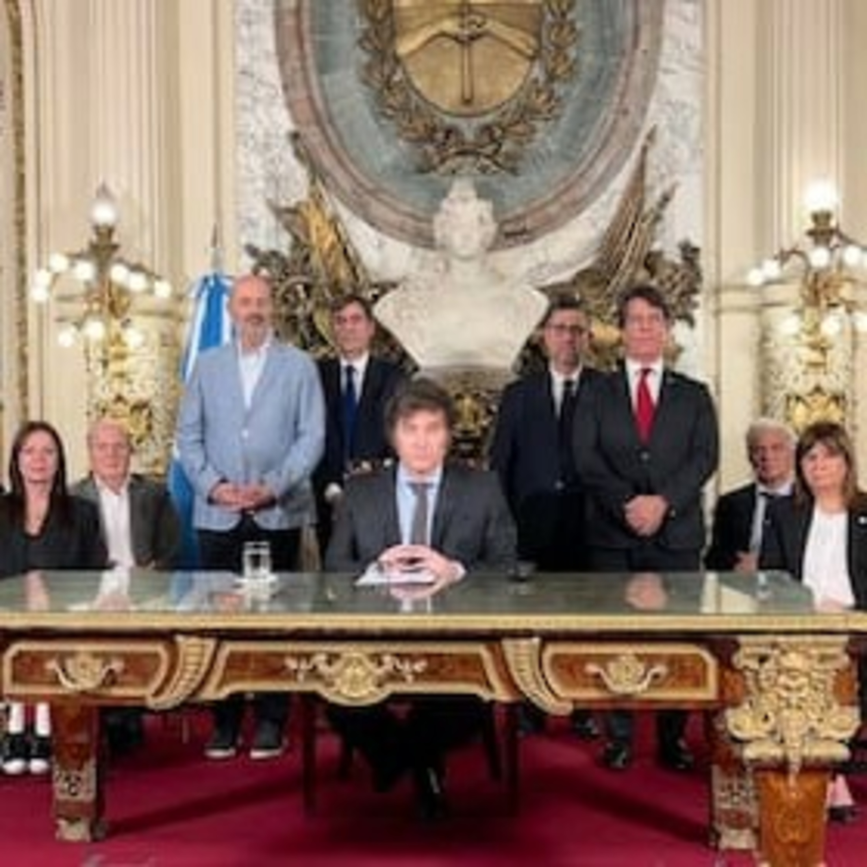 Portada de FMI, Fuimos Muy Ingenues
