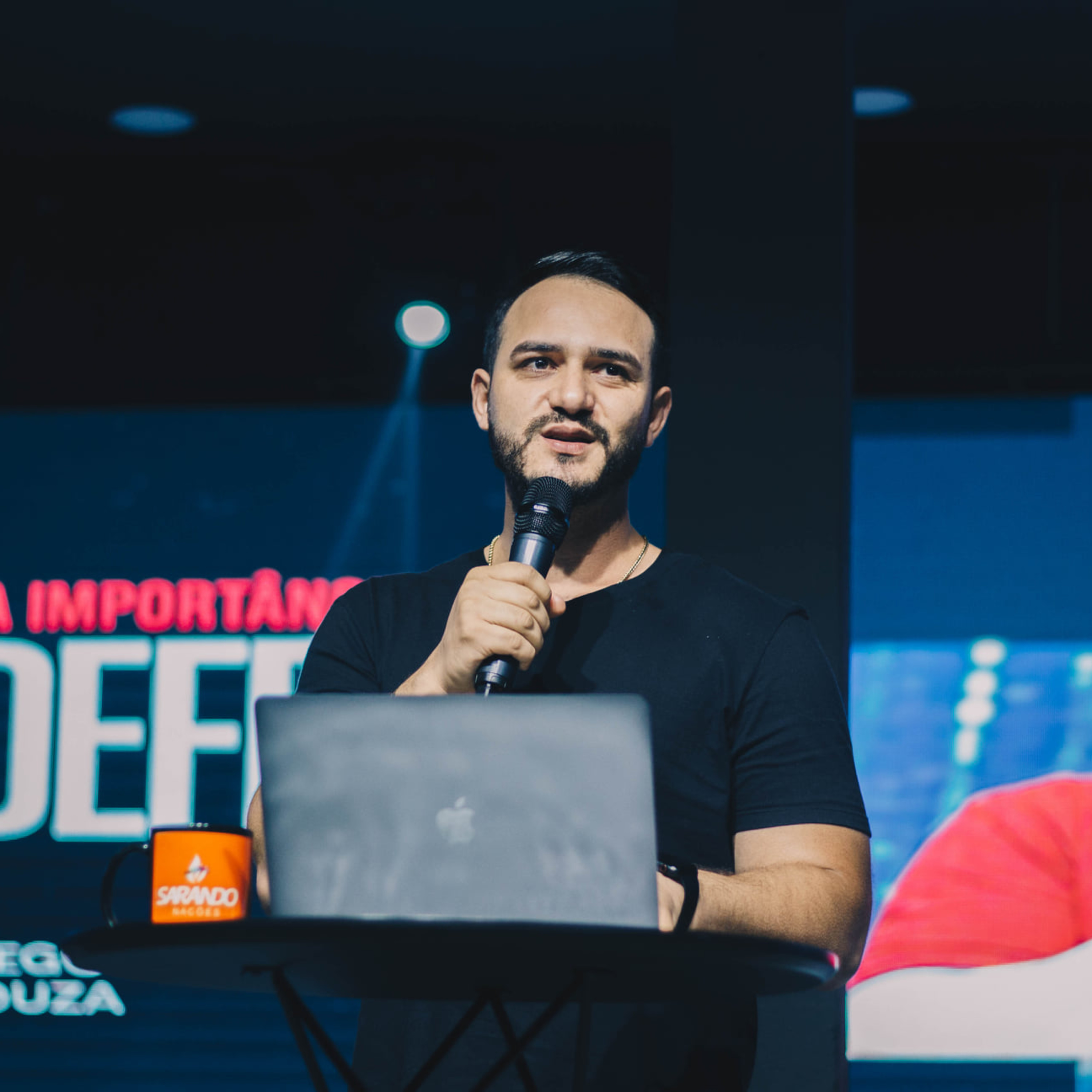 Bispo Diego Souza