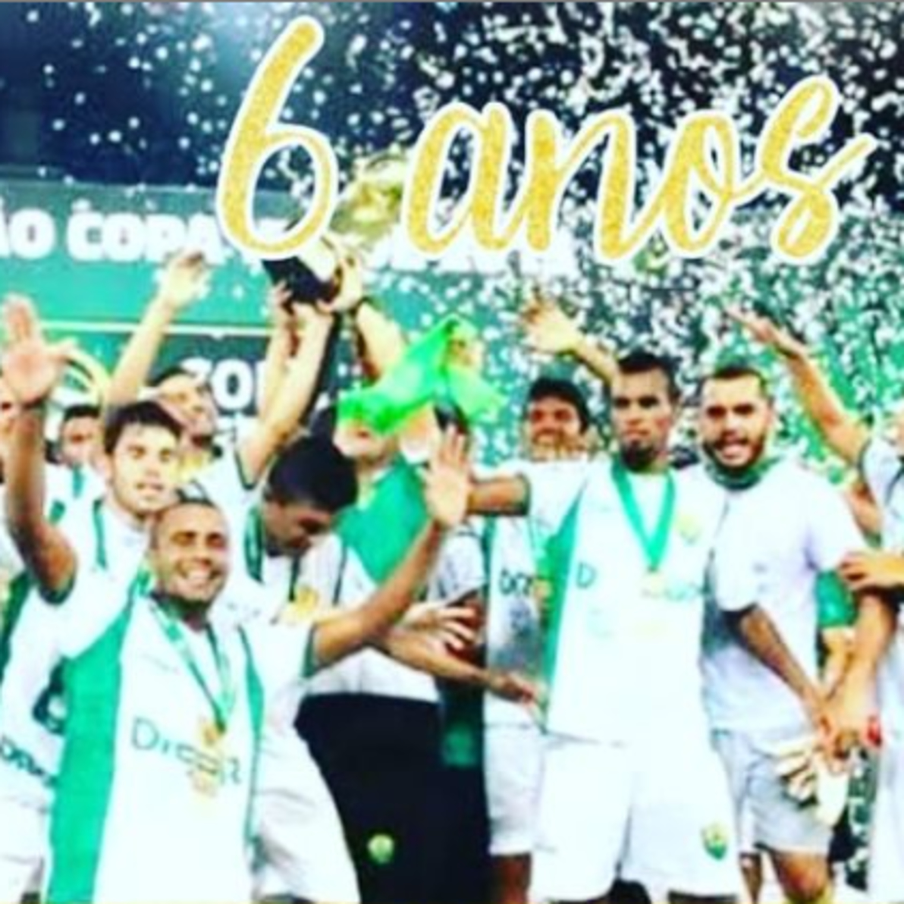 Jogando em casa Dourado