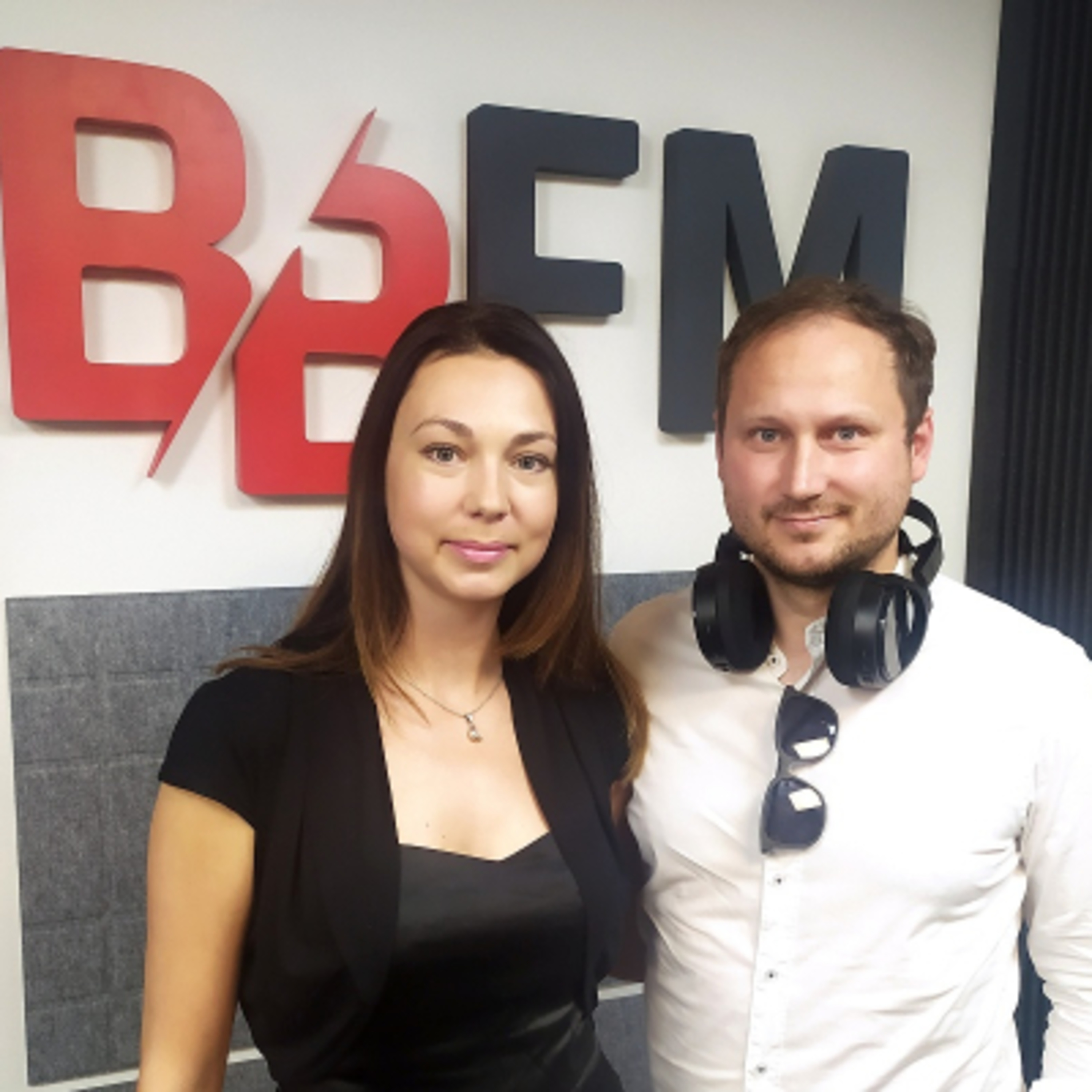 Herec Daniel Výrostek v Popoludní s BB FM