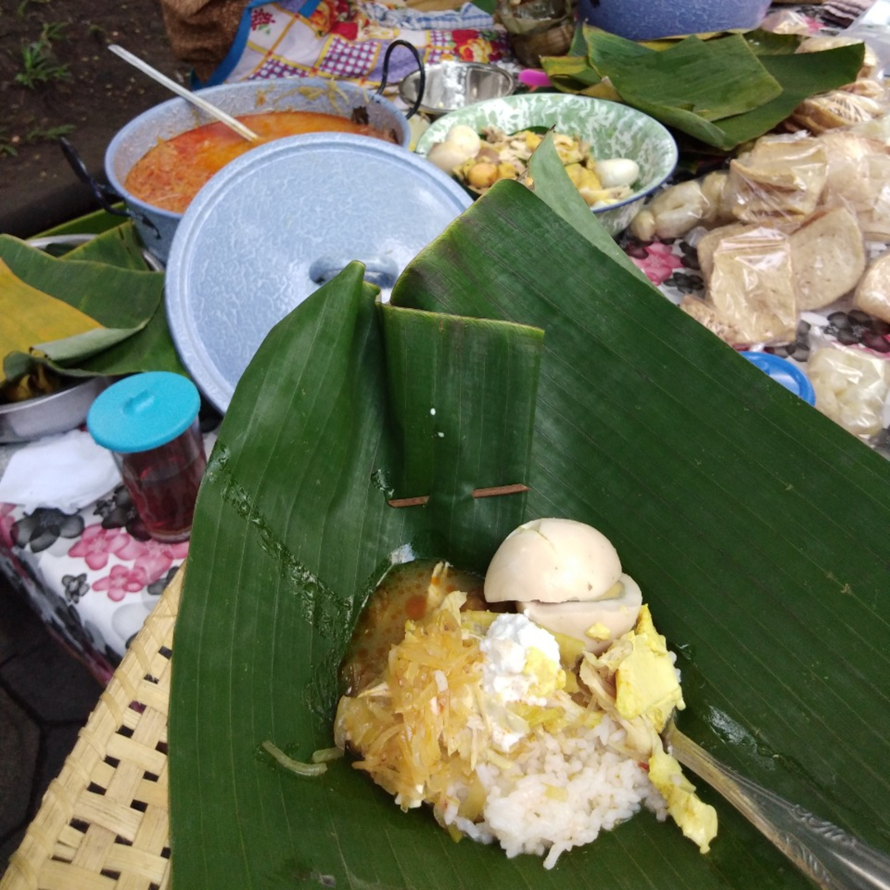 Sepiring Berdua