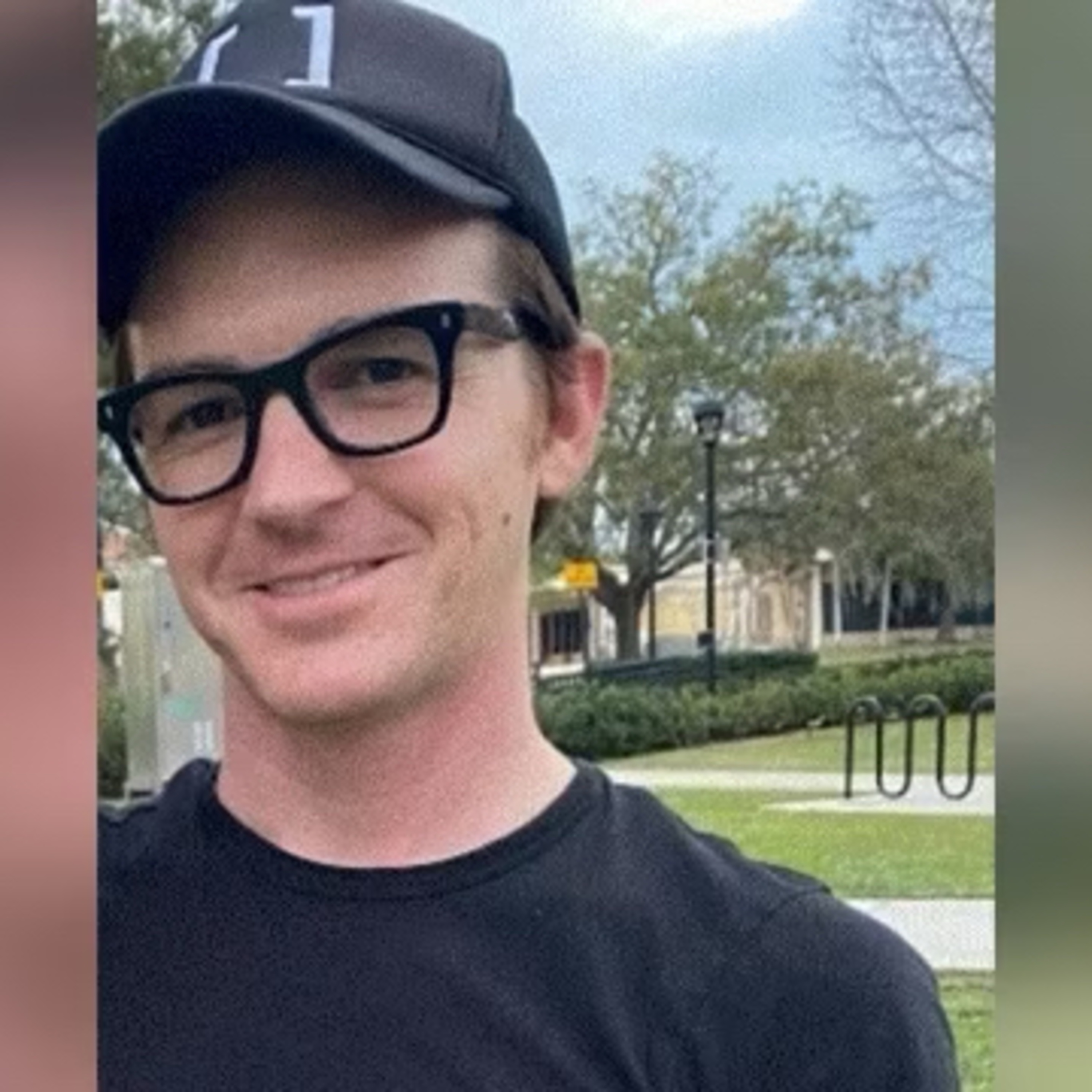 Drake Bell Has Went Missing  episode artwork