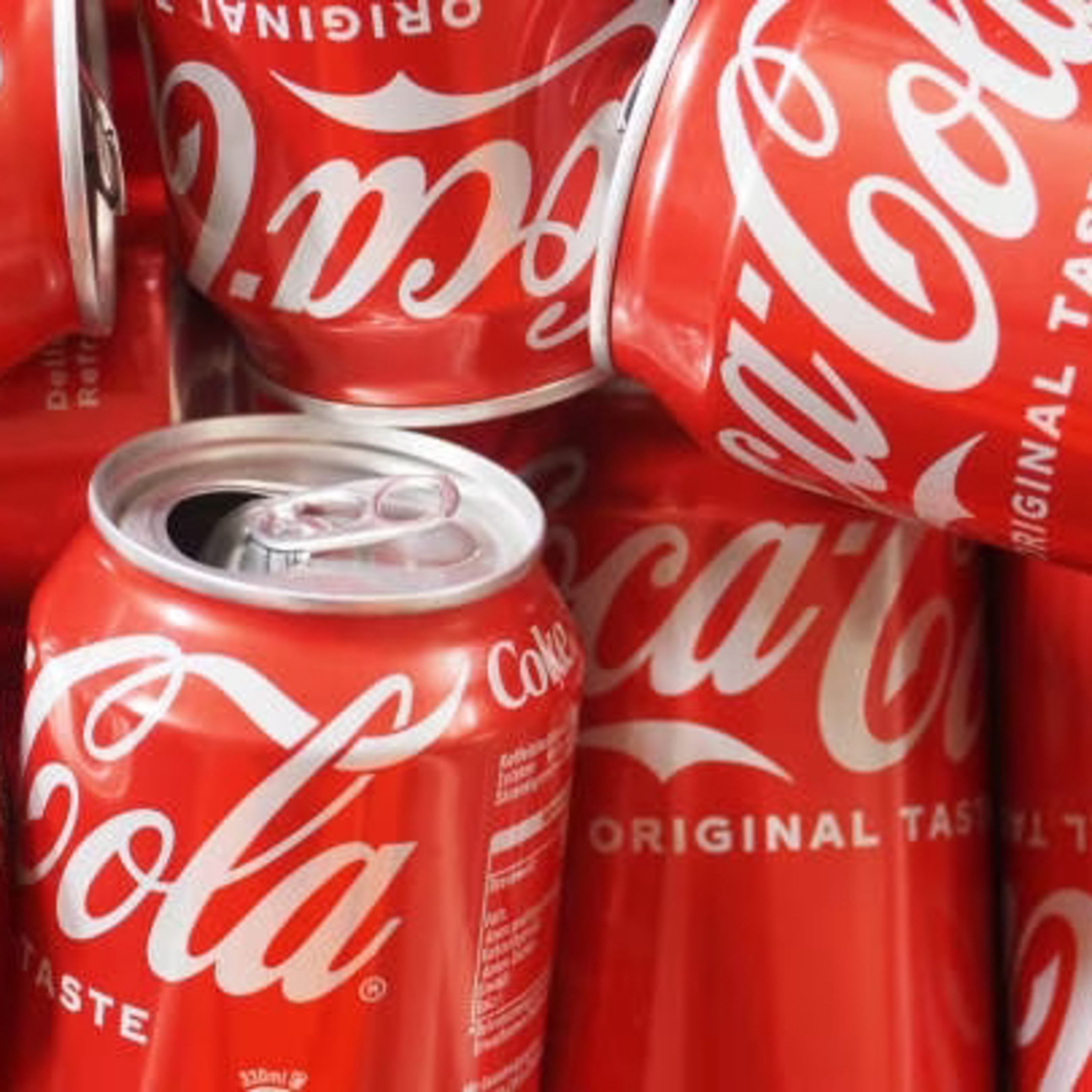 Coca-Cola's Latest Creation: The Y3000 Soda 'from the Future,' Crafted with AI Innovation episode artwork