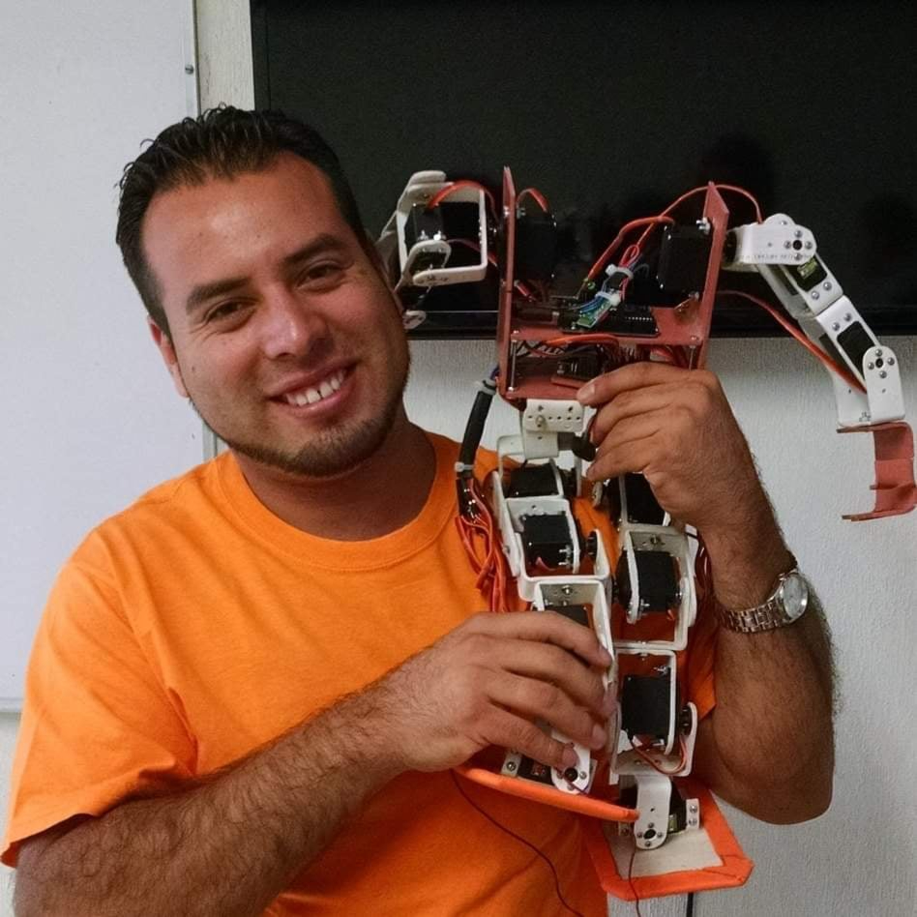 En plática con el Inge.