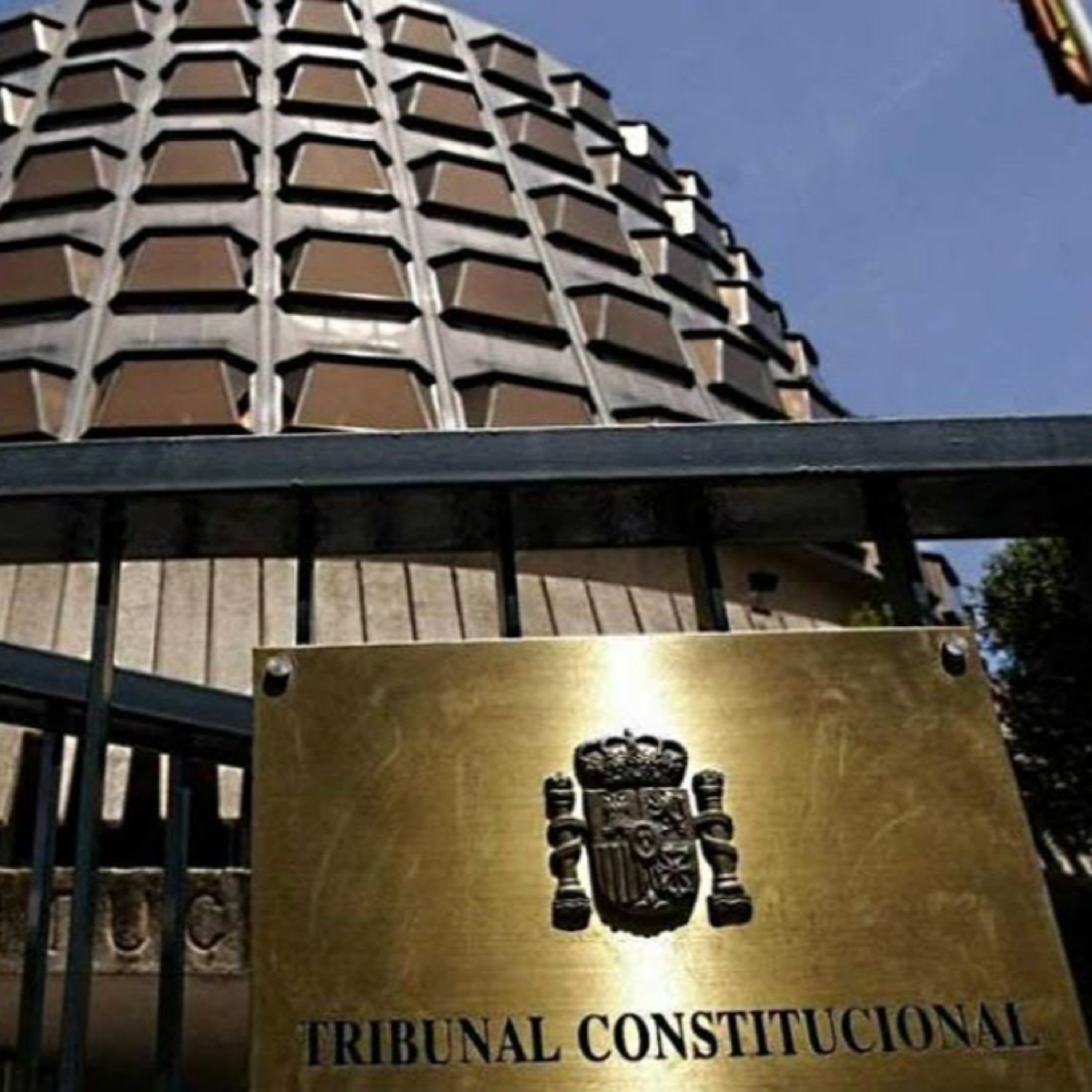 Golpe del Gobierno al poder judicial y moción de censura contra Sánchez episode artwork