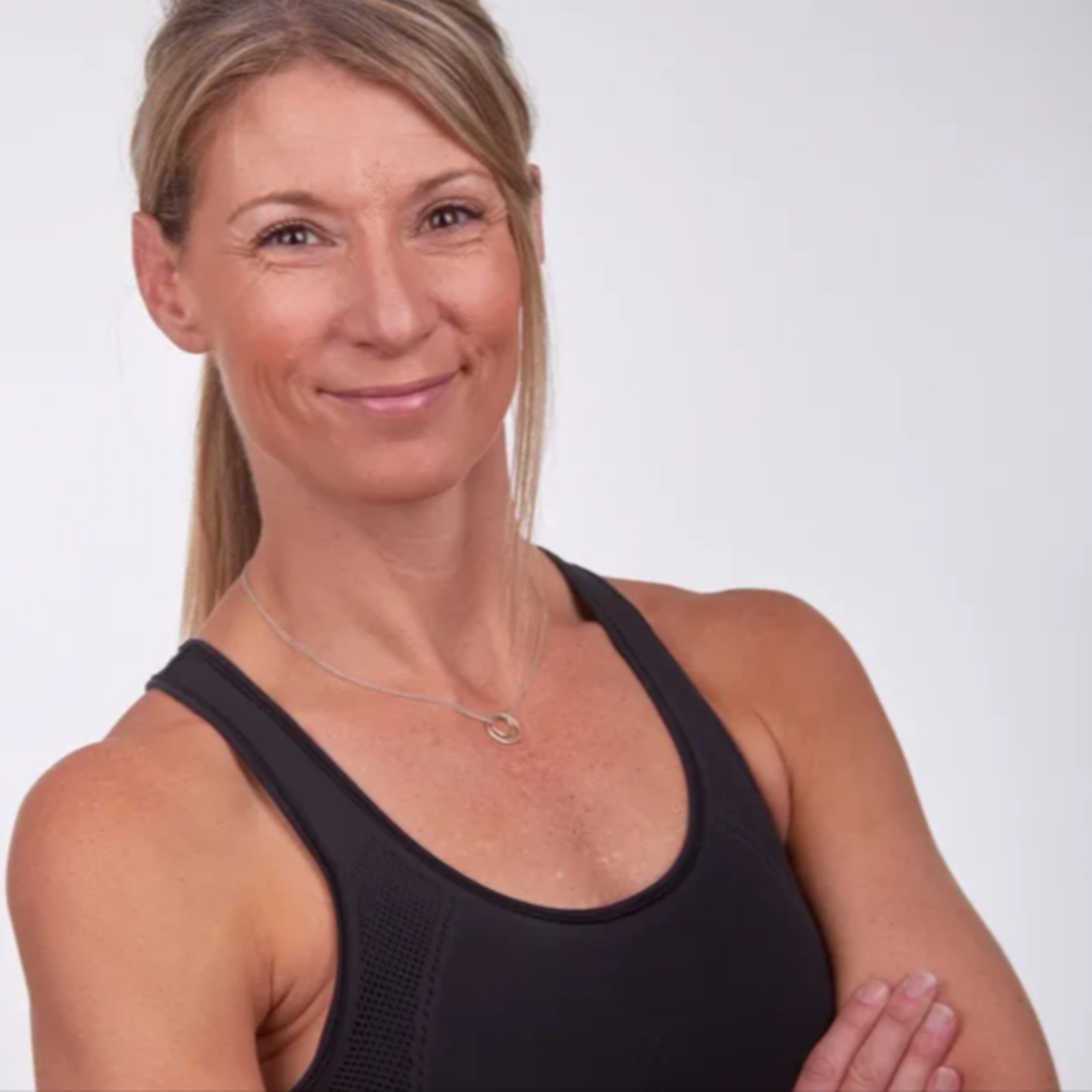 Connecting With The Community: Lauri Lynch Lifestyles episode artwork