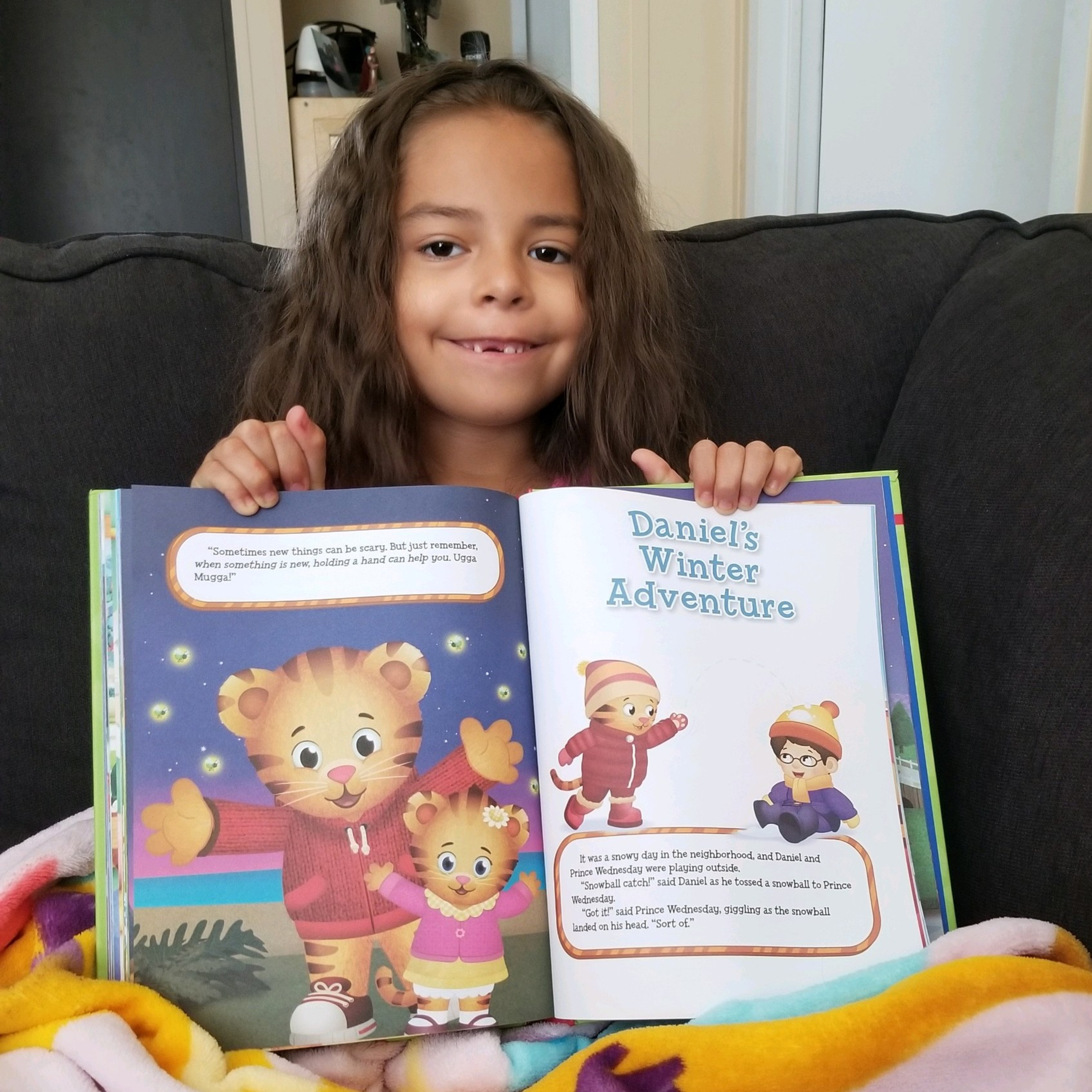 Daniel Tiger's 5 Minute Stories Daniel winter Adventure