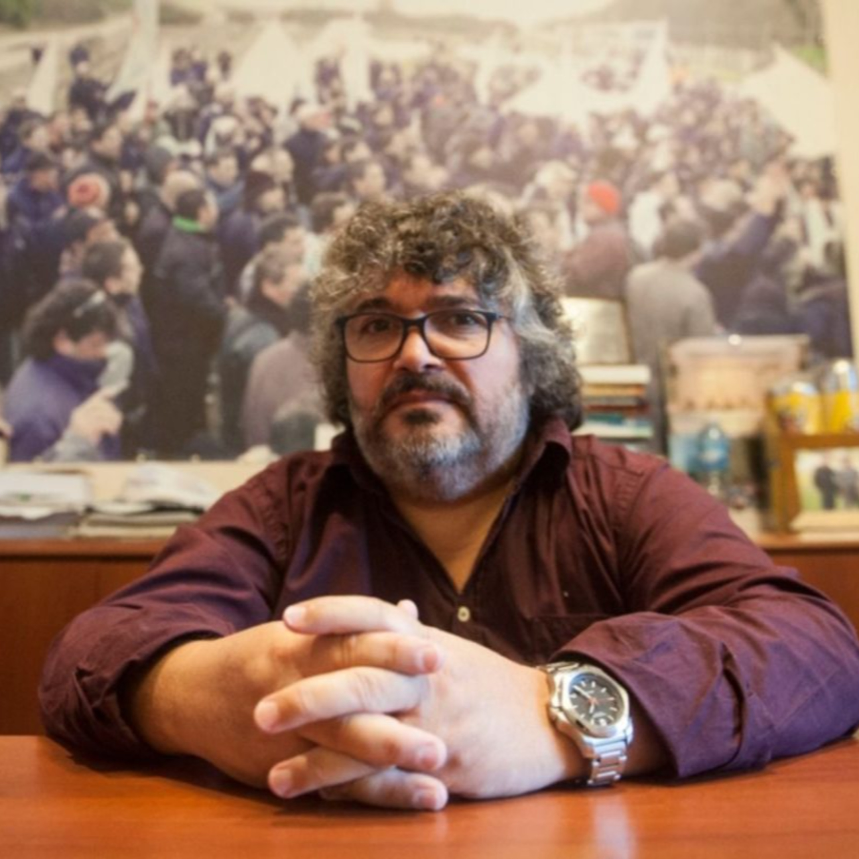 "La cuerda no la tensan los laburantes, cada vez que tenemos que pelear aumentos de salario tenemos que presentar certificado de pobreza, y no debe ser así". episode artwork