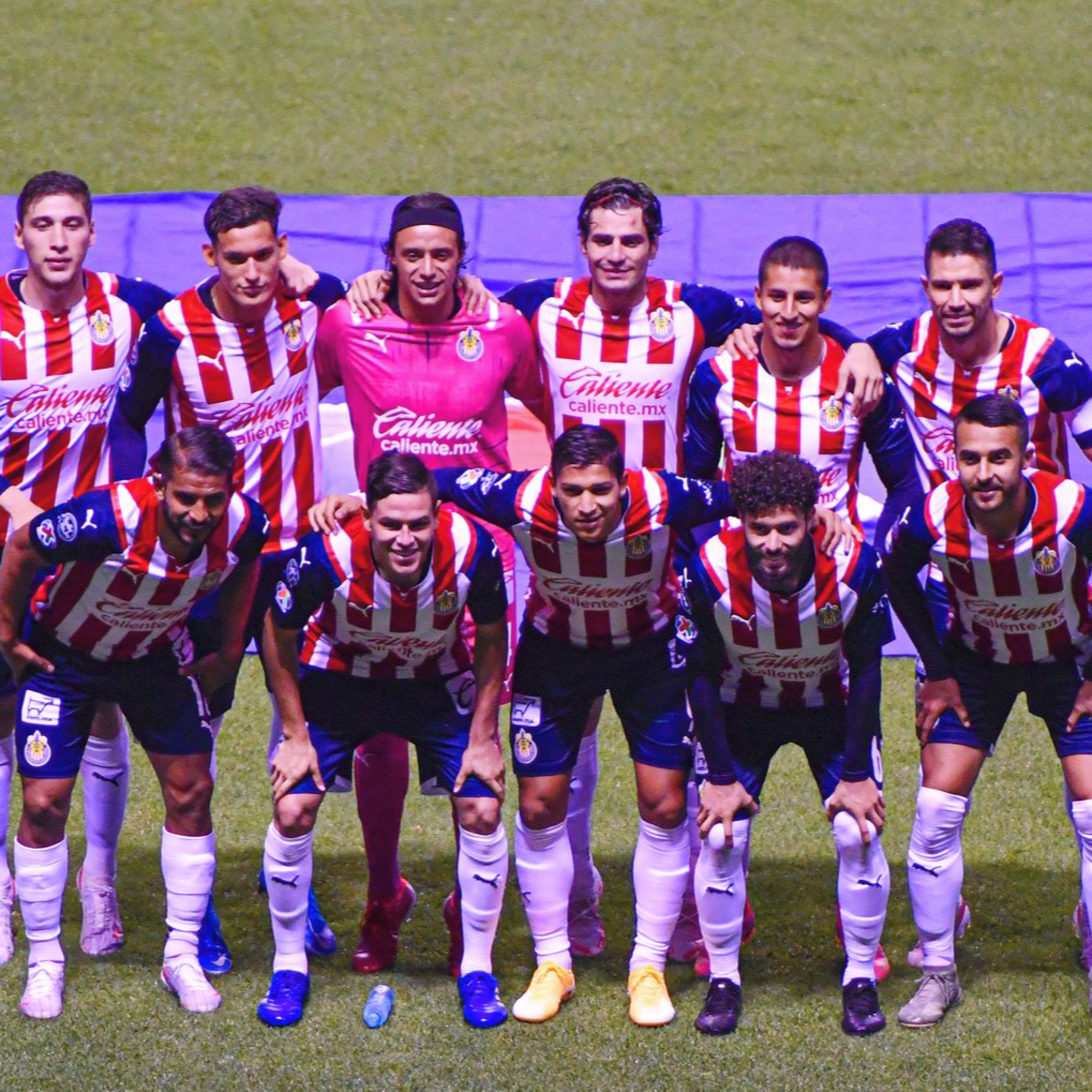 Chivas derrota a Puebla, Mexico por el pase a la final vs Brazil episode artwork