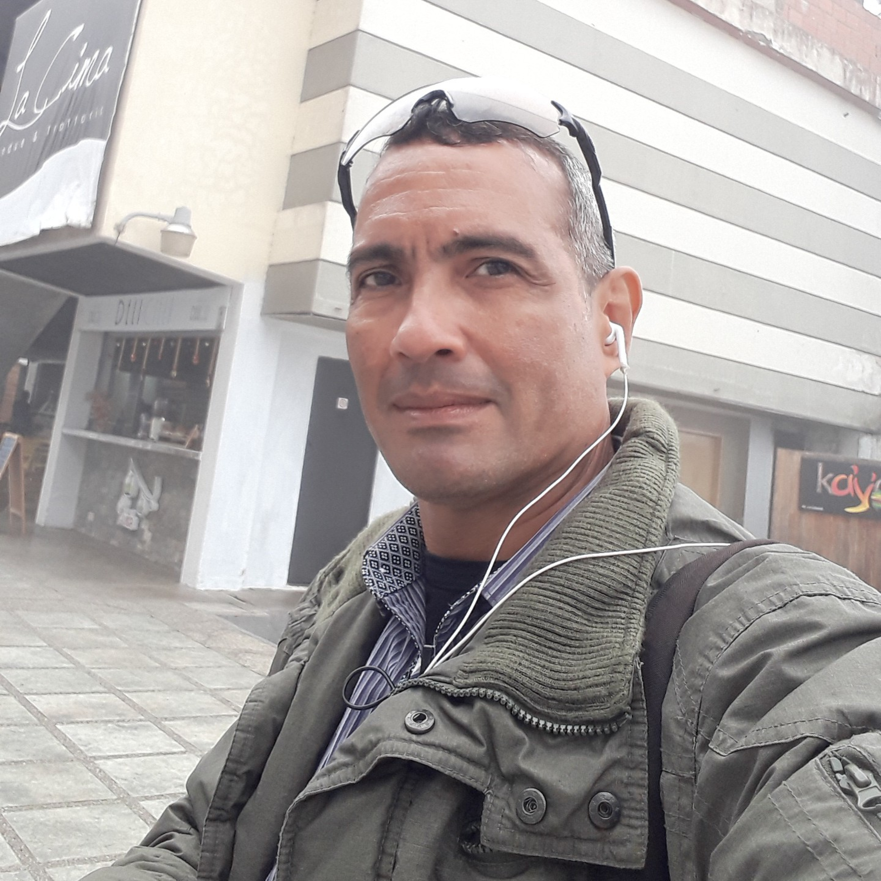 Hipnosis Regresiva Multidimensional Profesor Lozada
