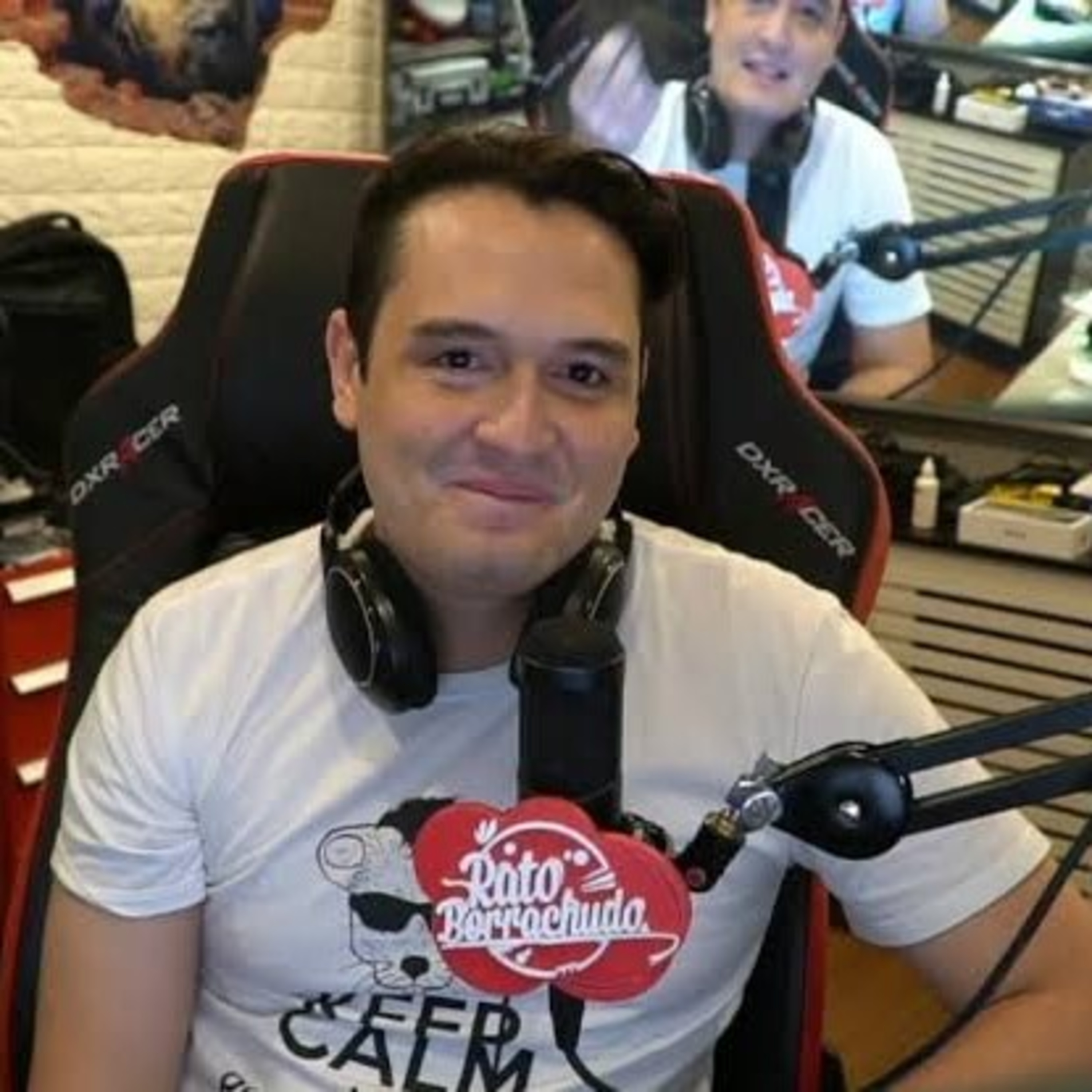 Escutar Jogando