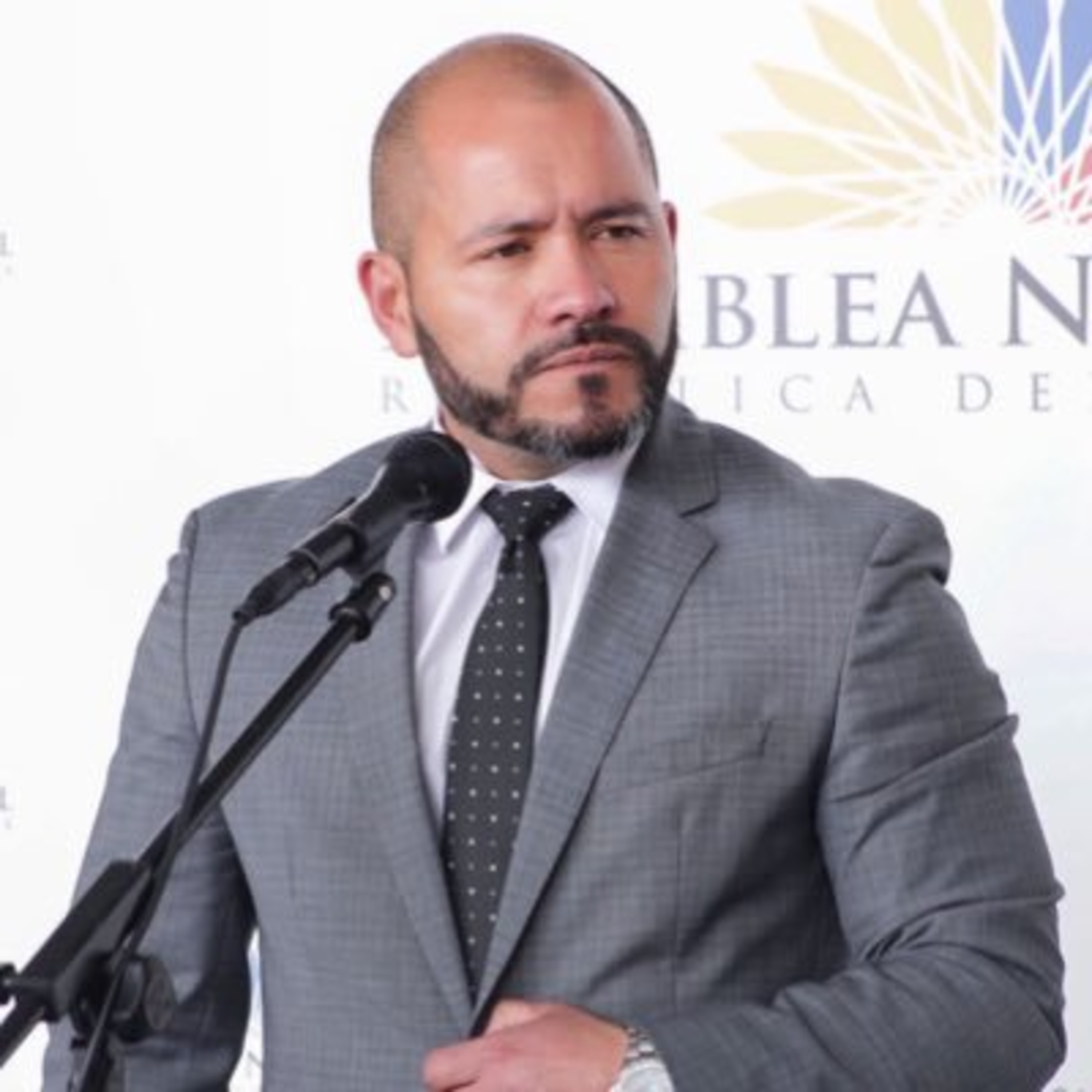 Portada de Radio Pichincha