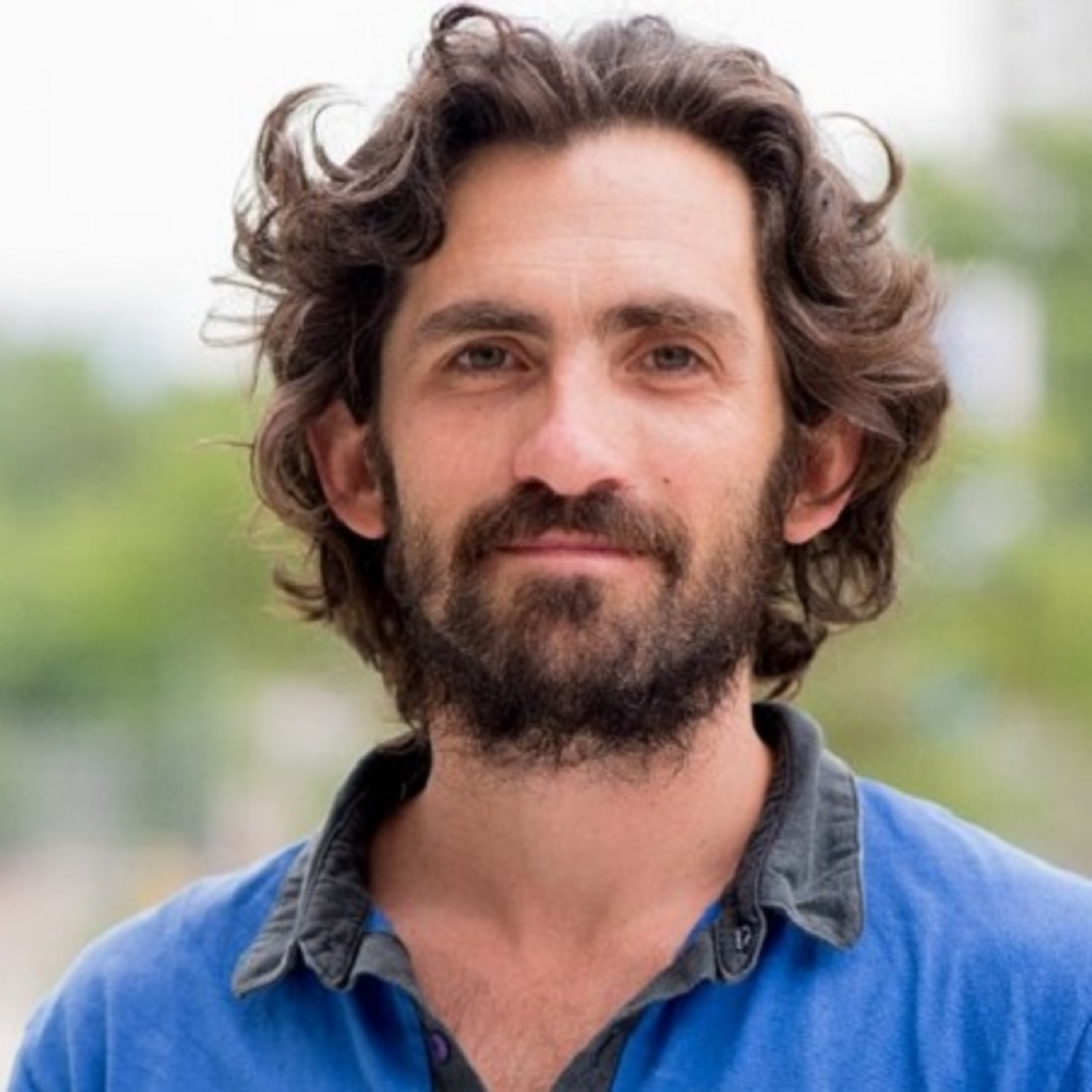 Nota con Guillermo Folguera, biólogo, filósofo e investigador del Conicet, en @pasadasporalto por @fmlatribu