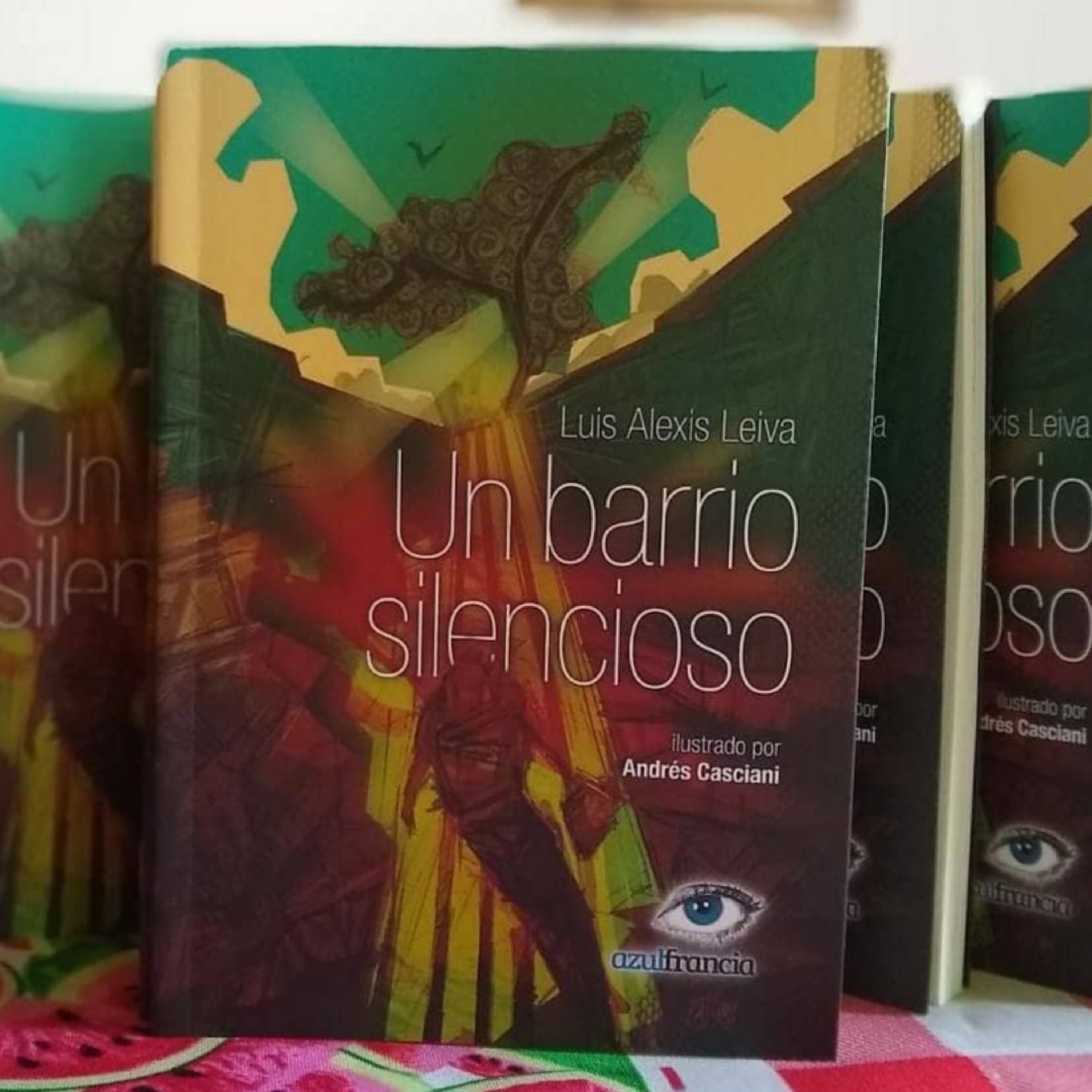 Un Barrio Silencioso, de Luis Alexis Leiva