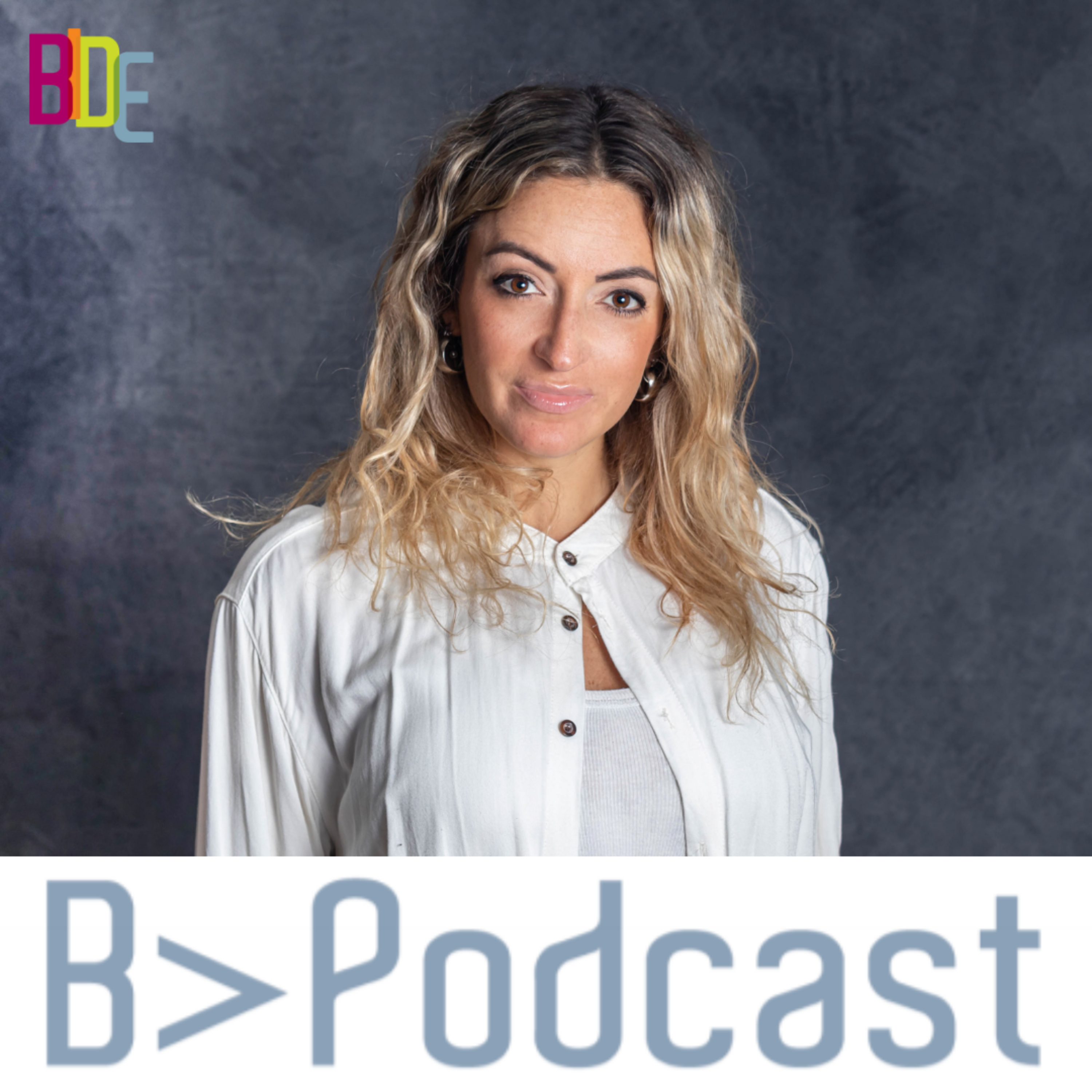 B>Podcast