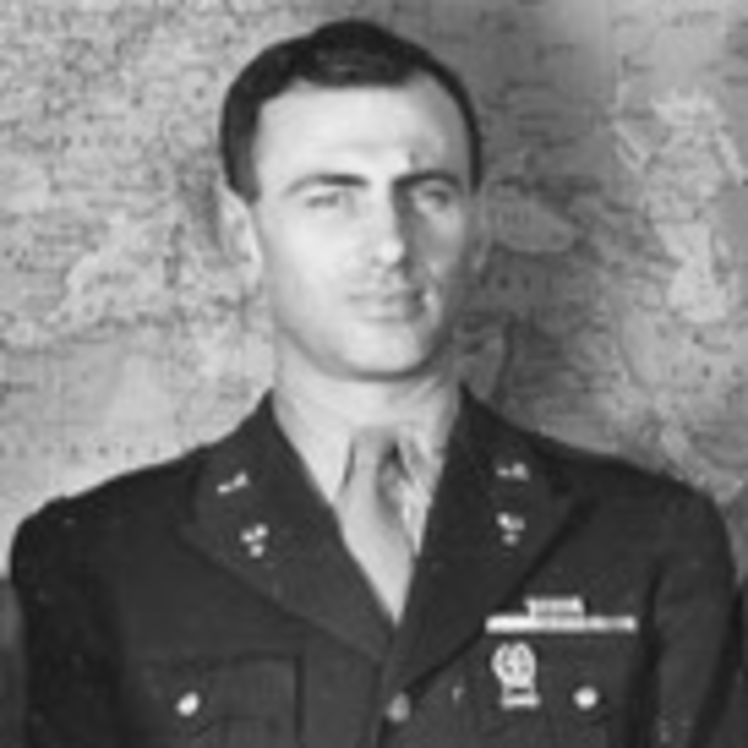 کاور Yatsevitch, Colonel Gratian