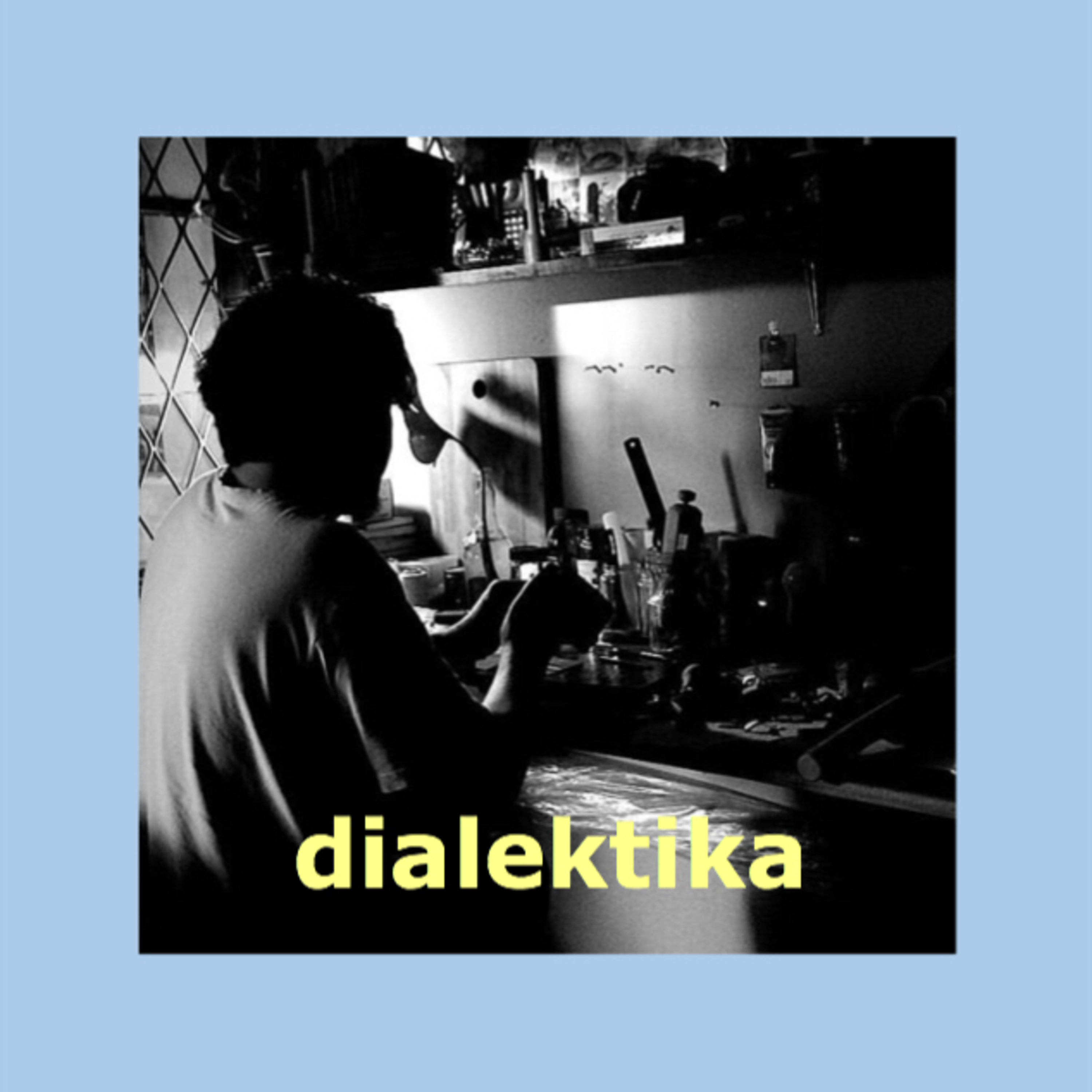 dialektika.