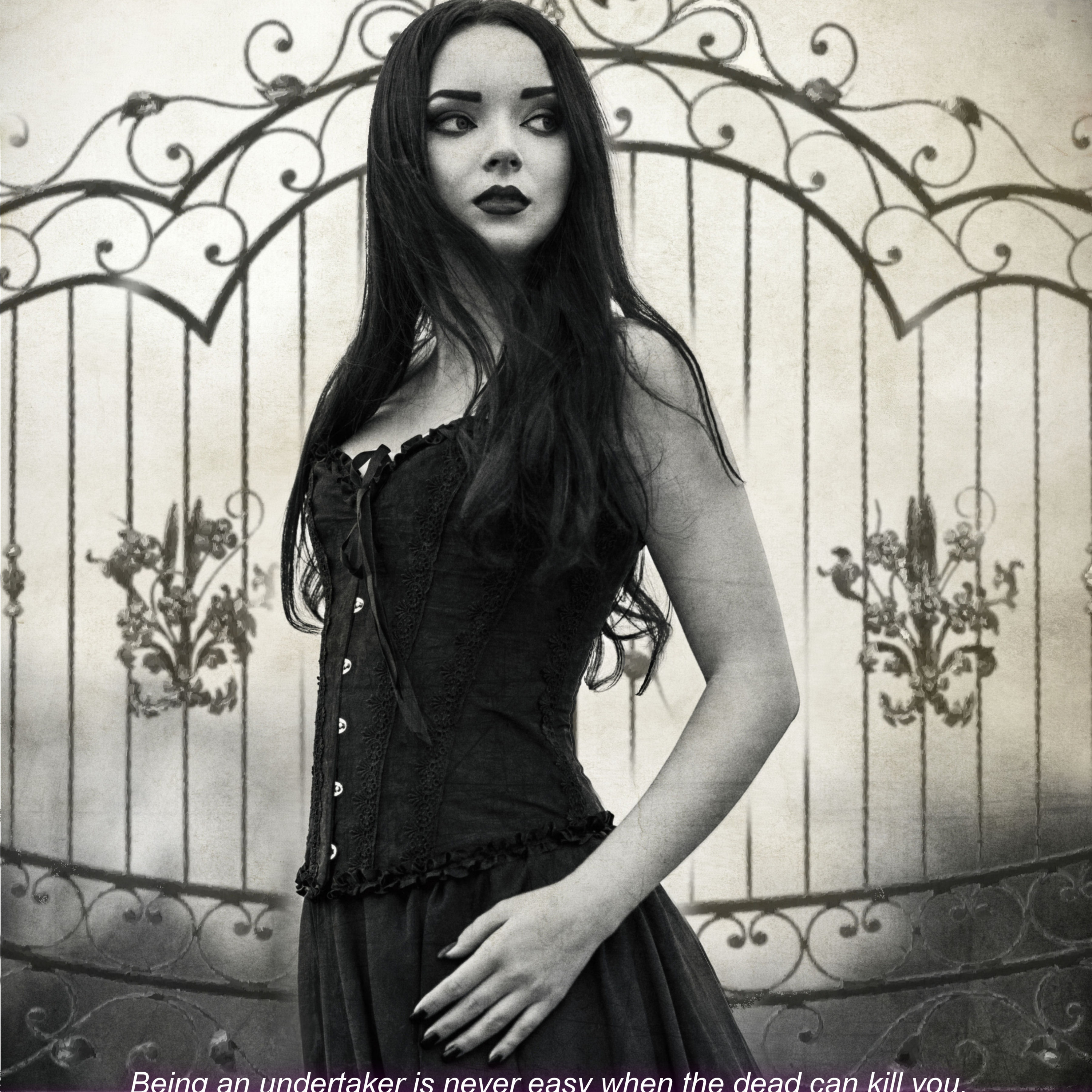 Crymsyn Hart - Paranormal and Horror Author