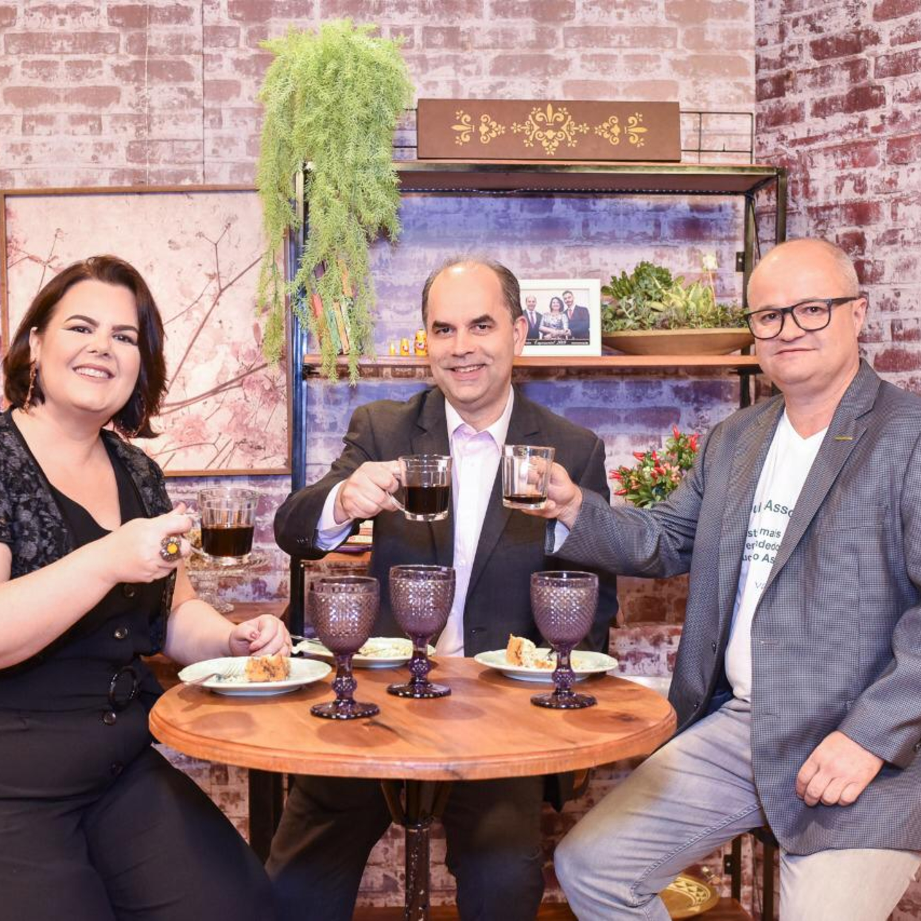 Café com Mariela Parolini
