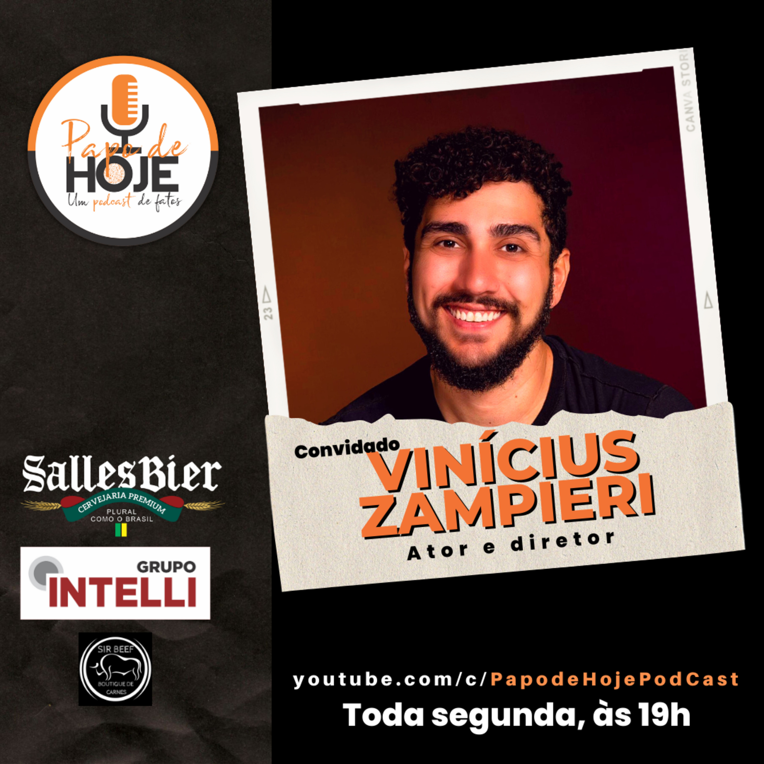 Vinícius Zampieri: "O trabalho do diretor de teatro é instigar os atores"  episode artwork