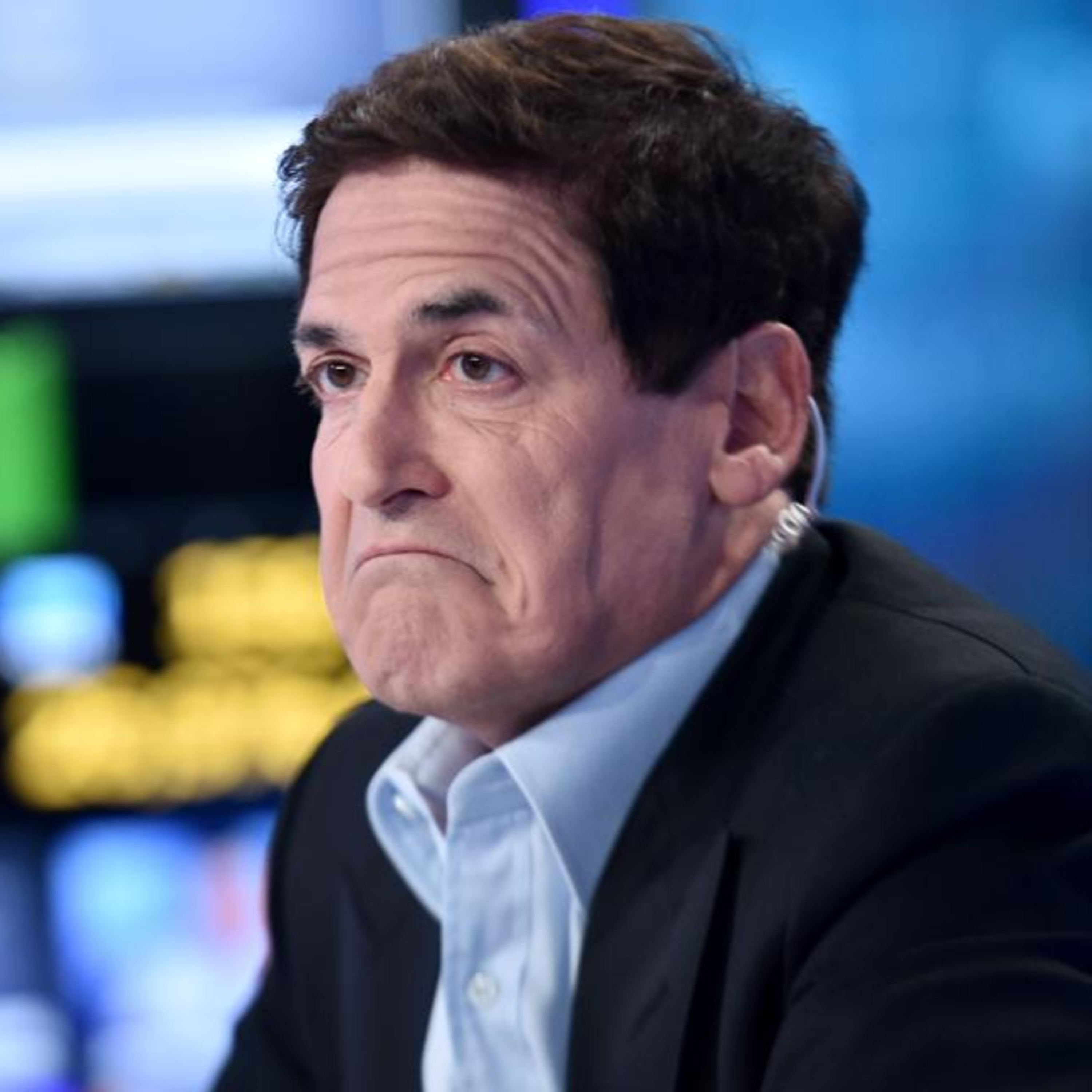 The 1 Bitcoin Show- Mark Cuban BTC fail, Coinbase & the BBB, Keepkey issue, BitClub busted, Stellar exaggerations! episode artwork