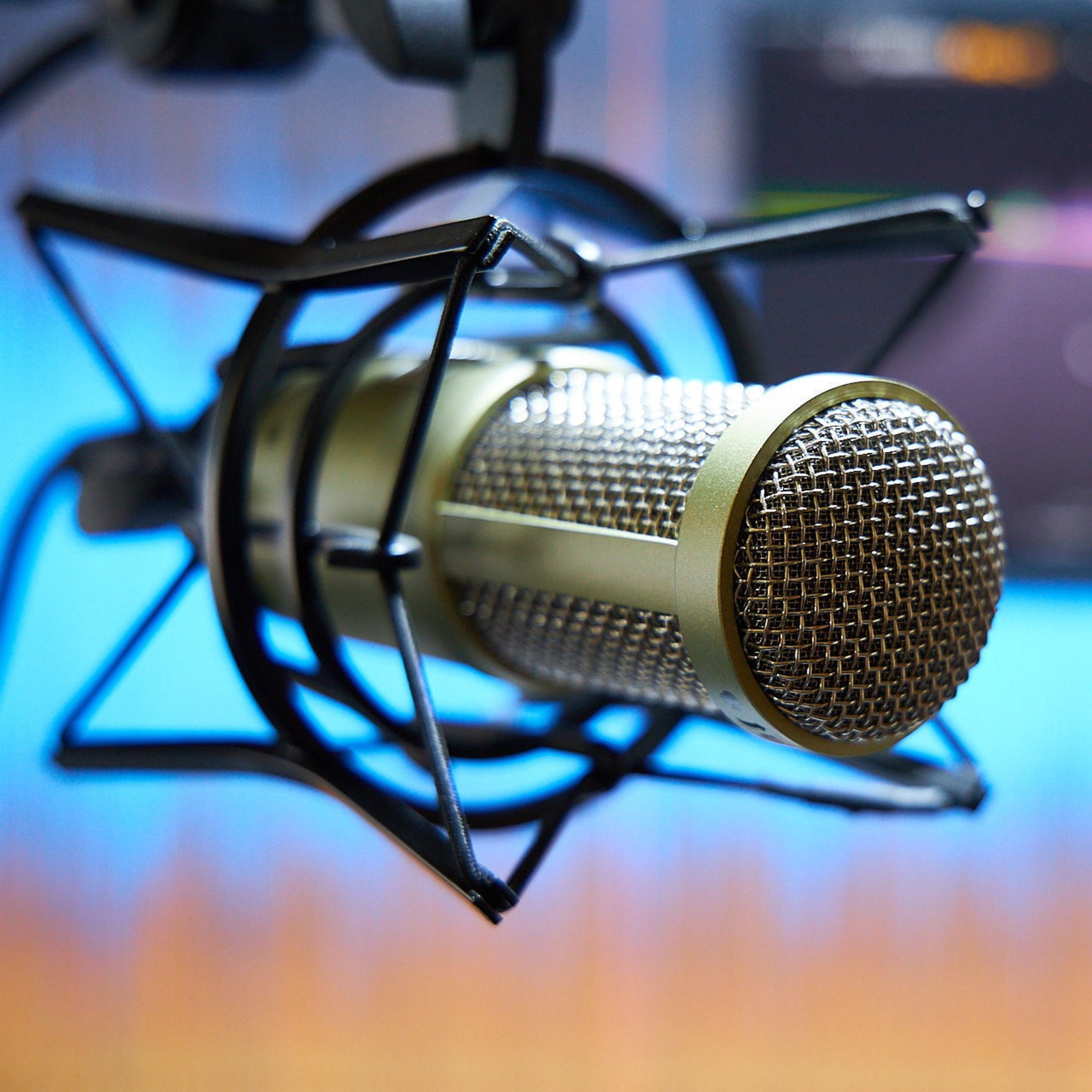 New episode by MANVIR SINGH TALK SHOW RADIO CITY