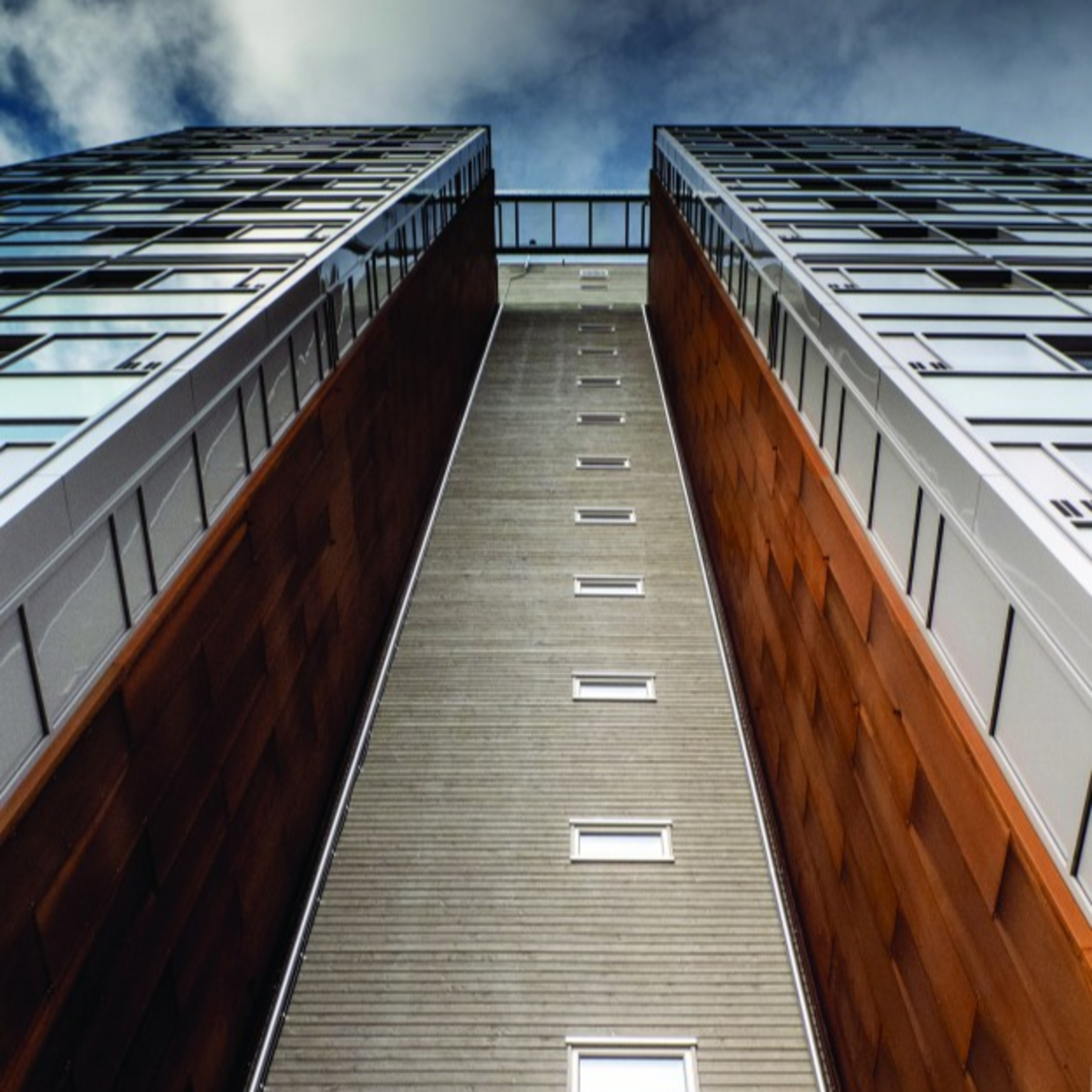 THE WORLD OF SKYSCRAPER
