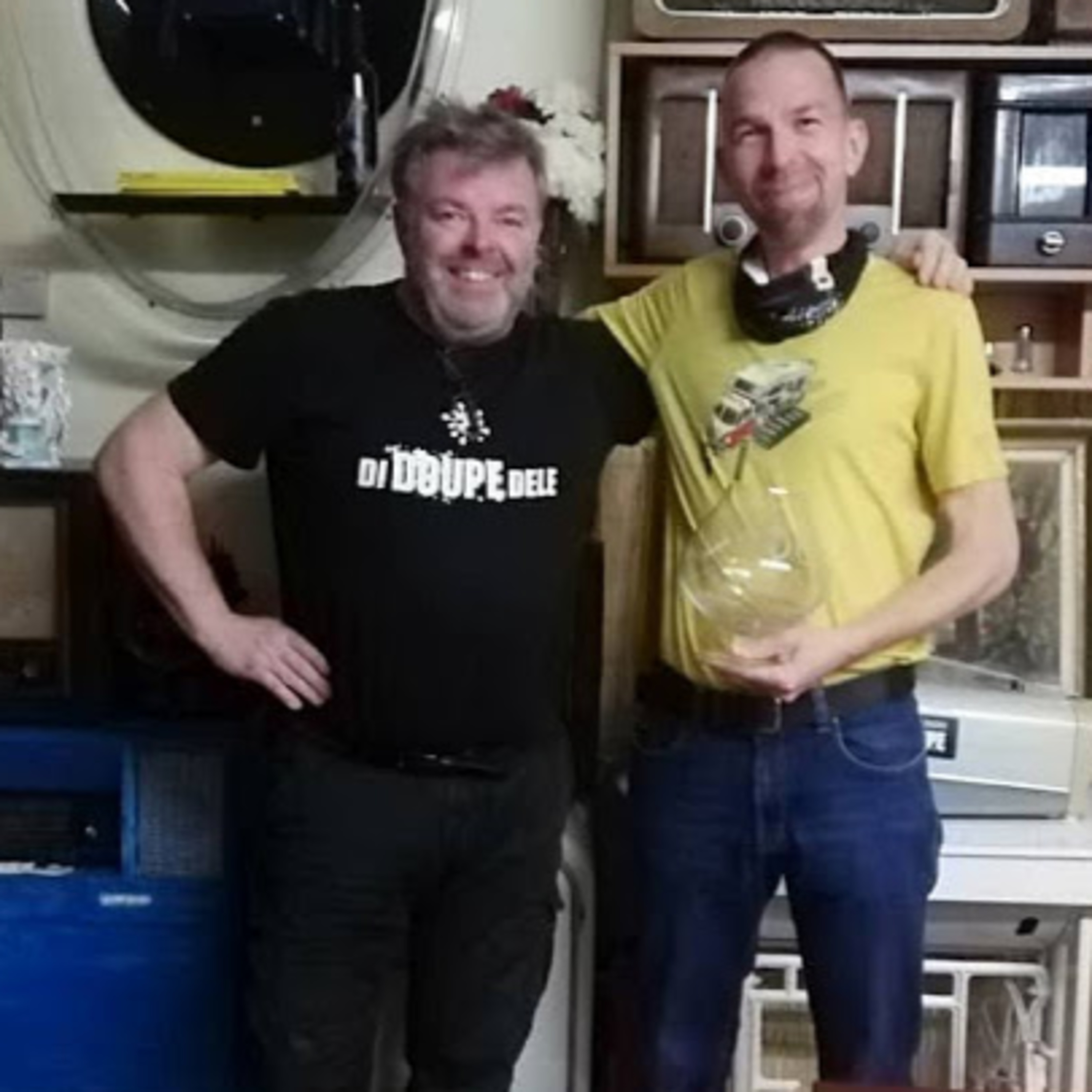 BIKERS RADIO DOUPE
