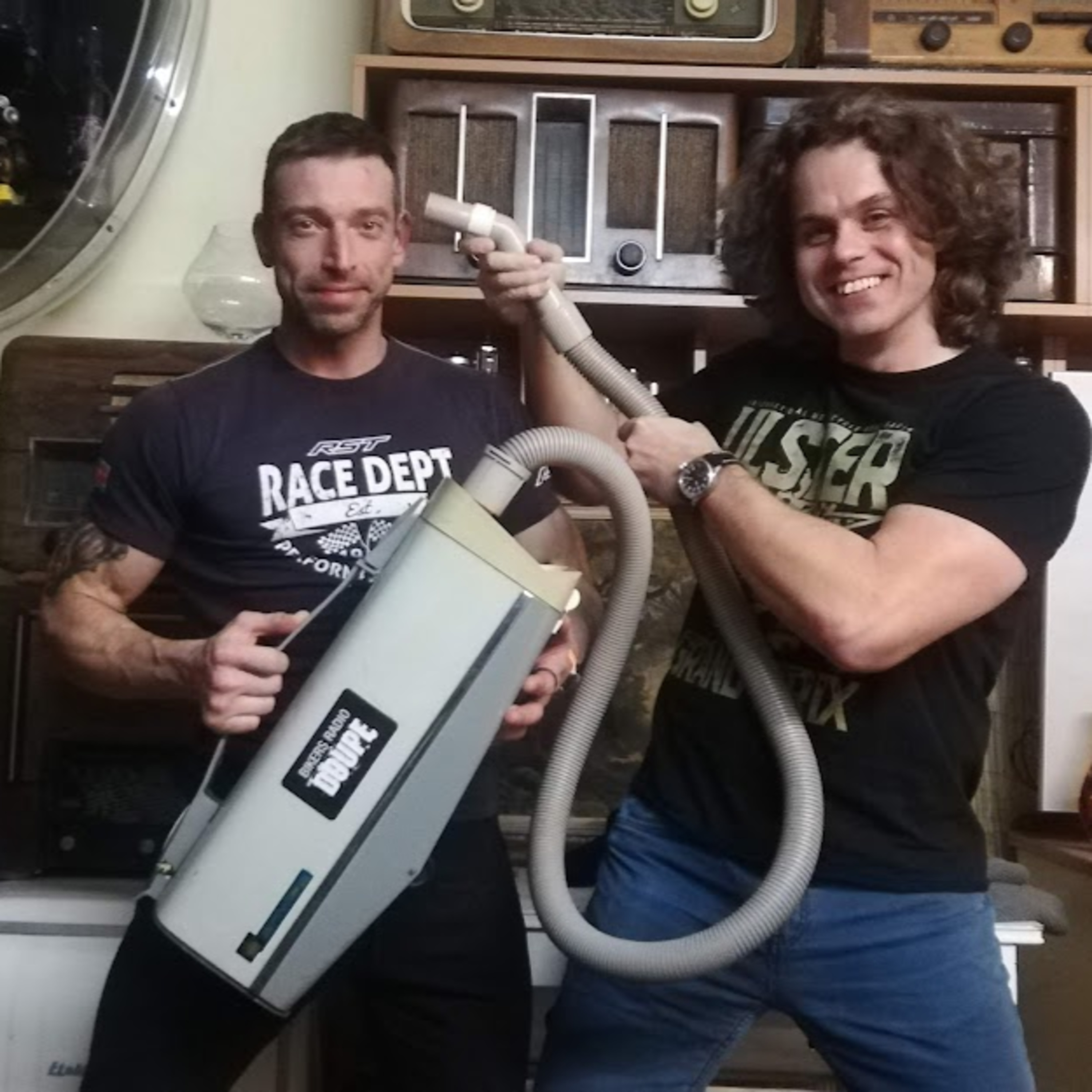 BIKERS RADIO DOUPE