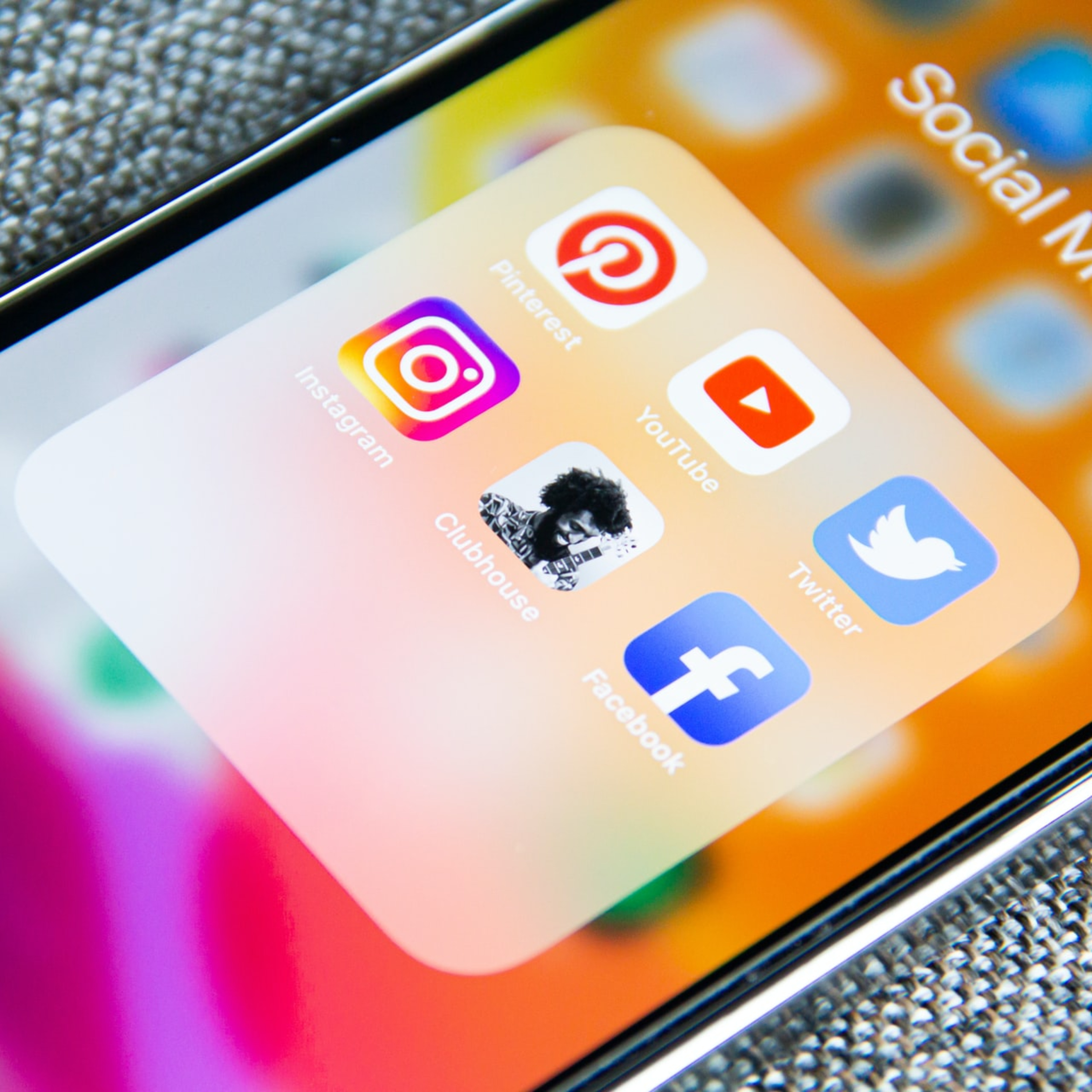 Raymond Halliwell | Handy Tips for Social Media Marketing  episode artwork